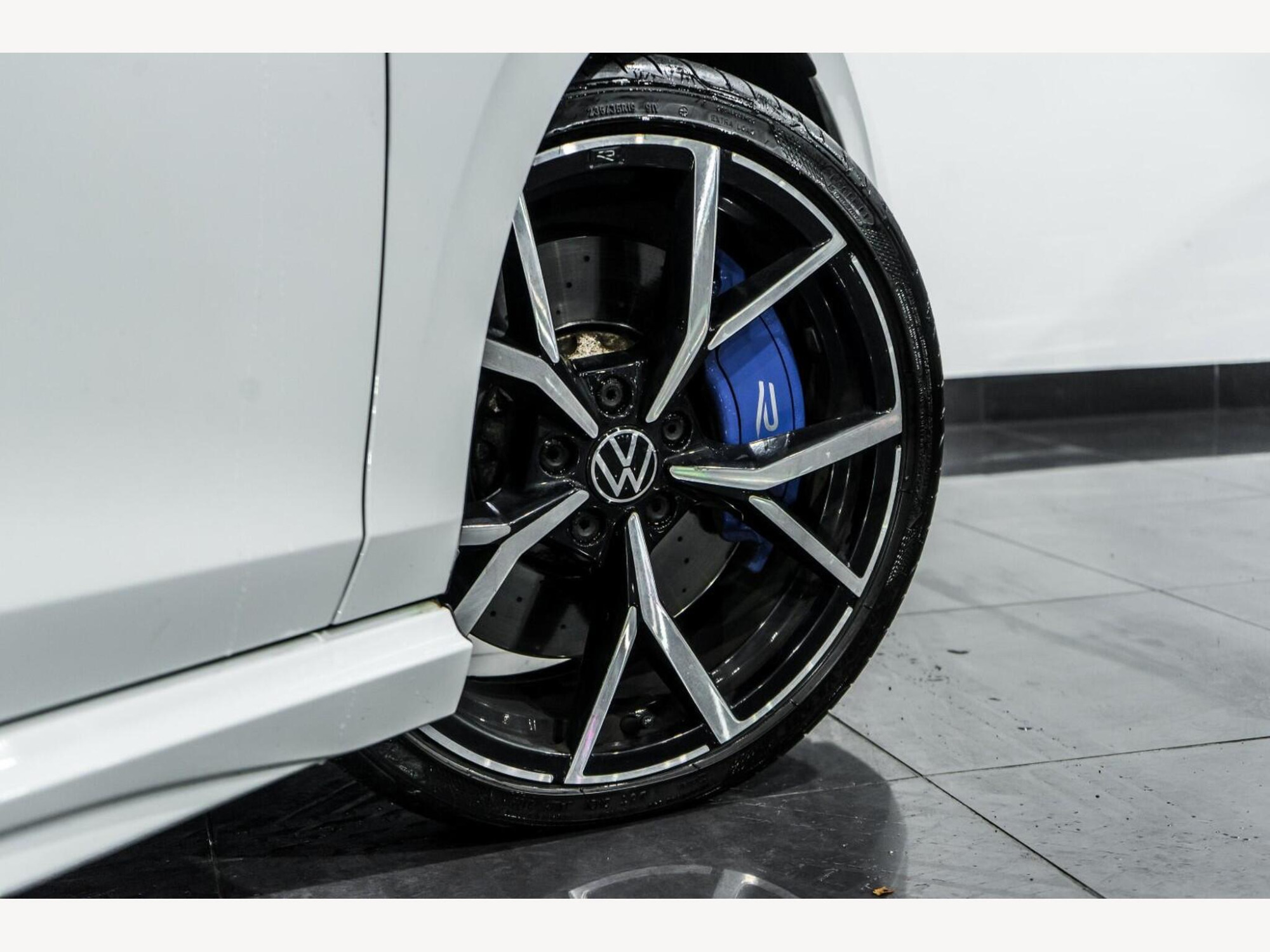 2021 Volkswagen GOLF image 9