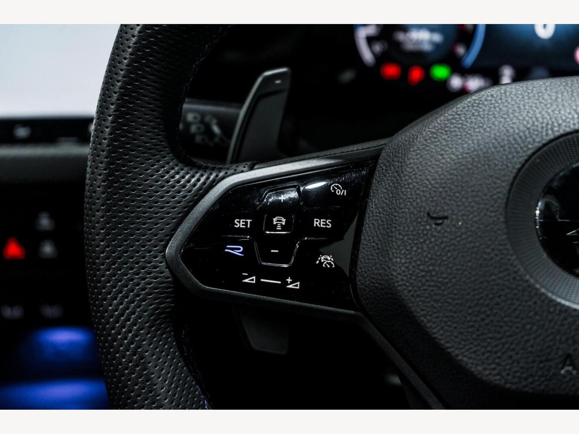 2021 Volkswagen GOLF image 16