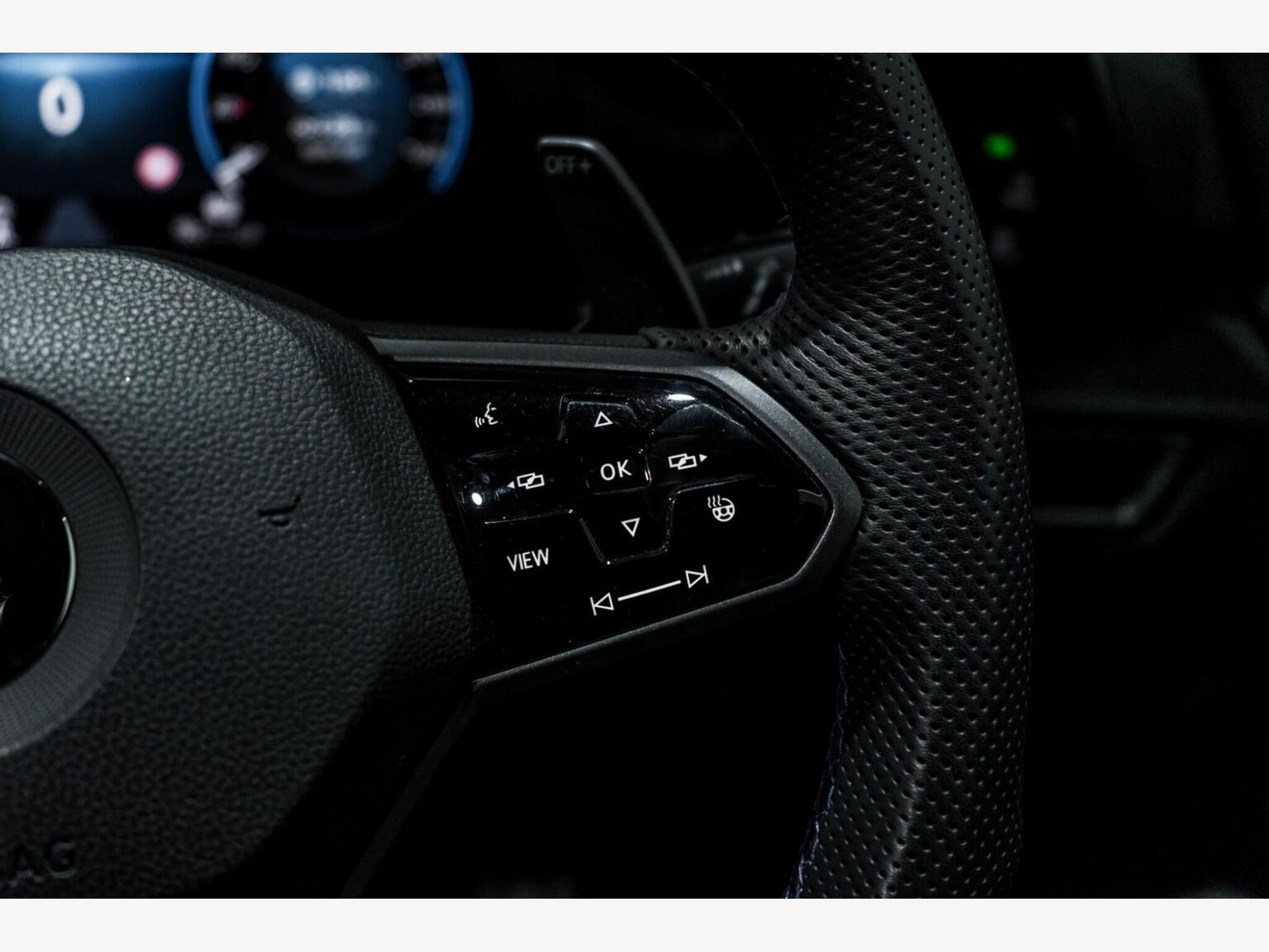 2021 Volkswagen GOLF image 17