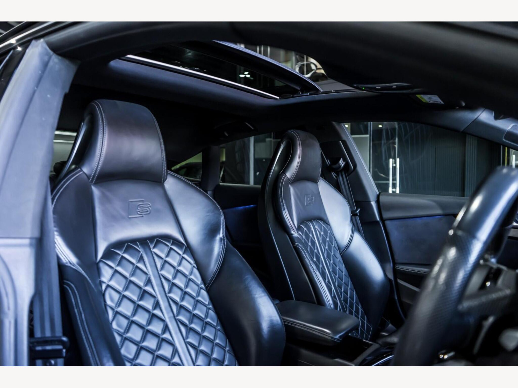 2020 Audi S5 image 8