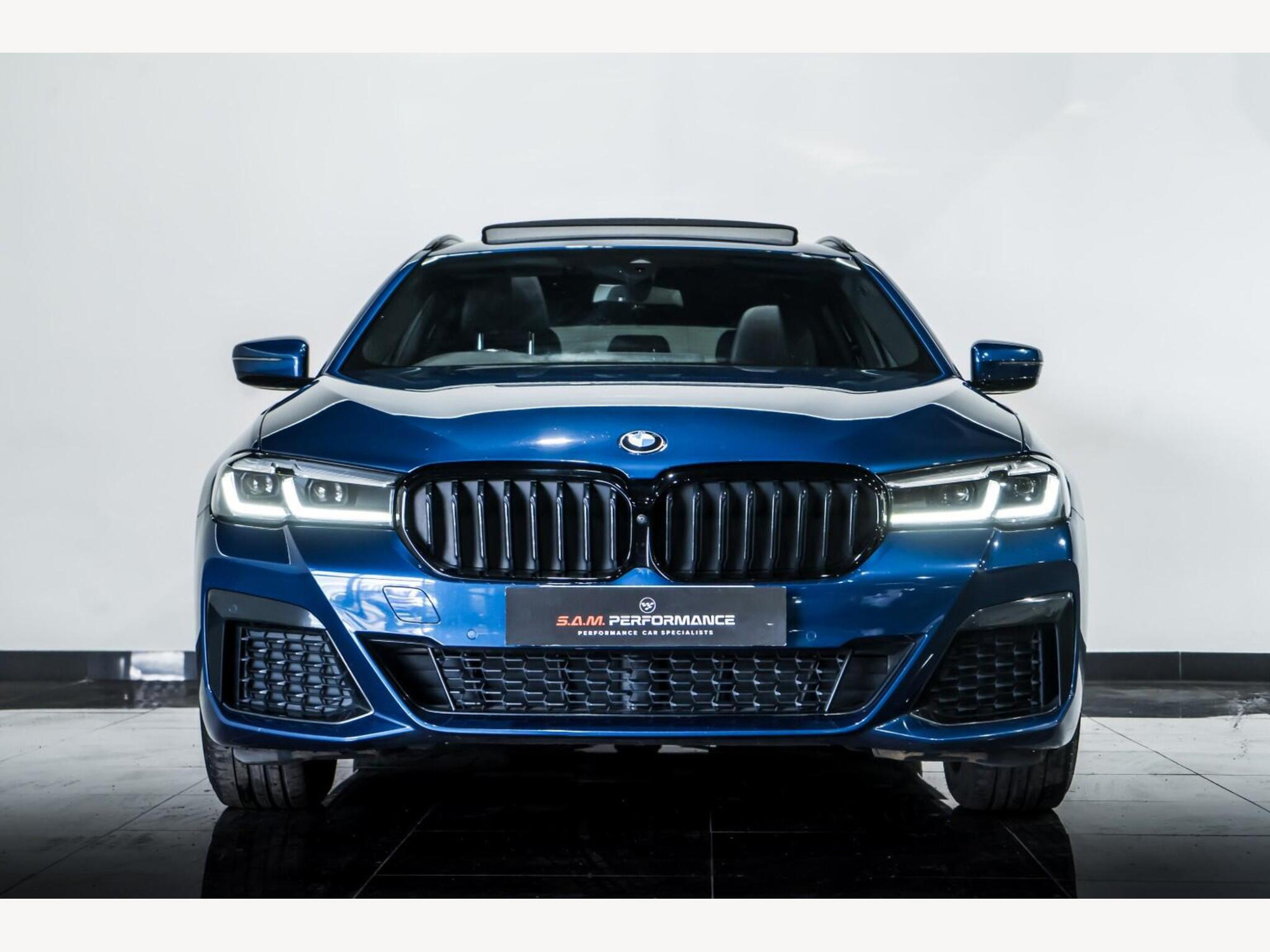 2021 BMW 5 SERIES image 8