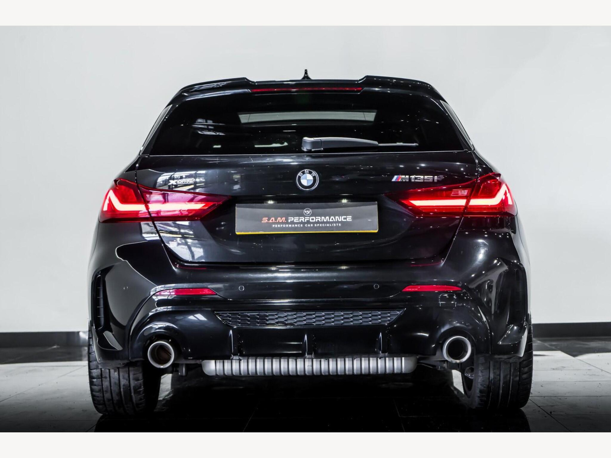 2020 BMW 1 SERIES image 8