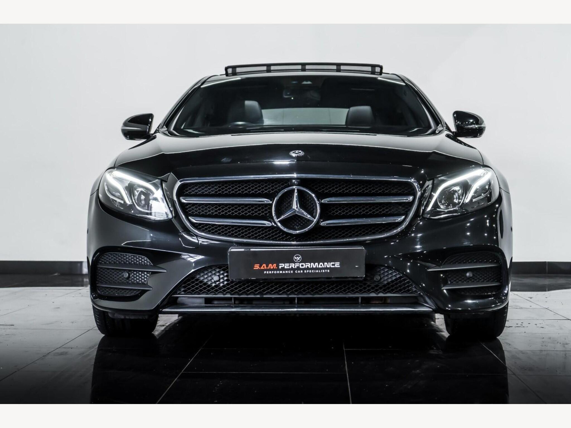 2019 Mercedes-Benz E CLASS image 2