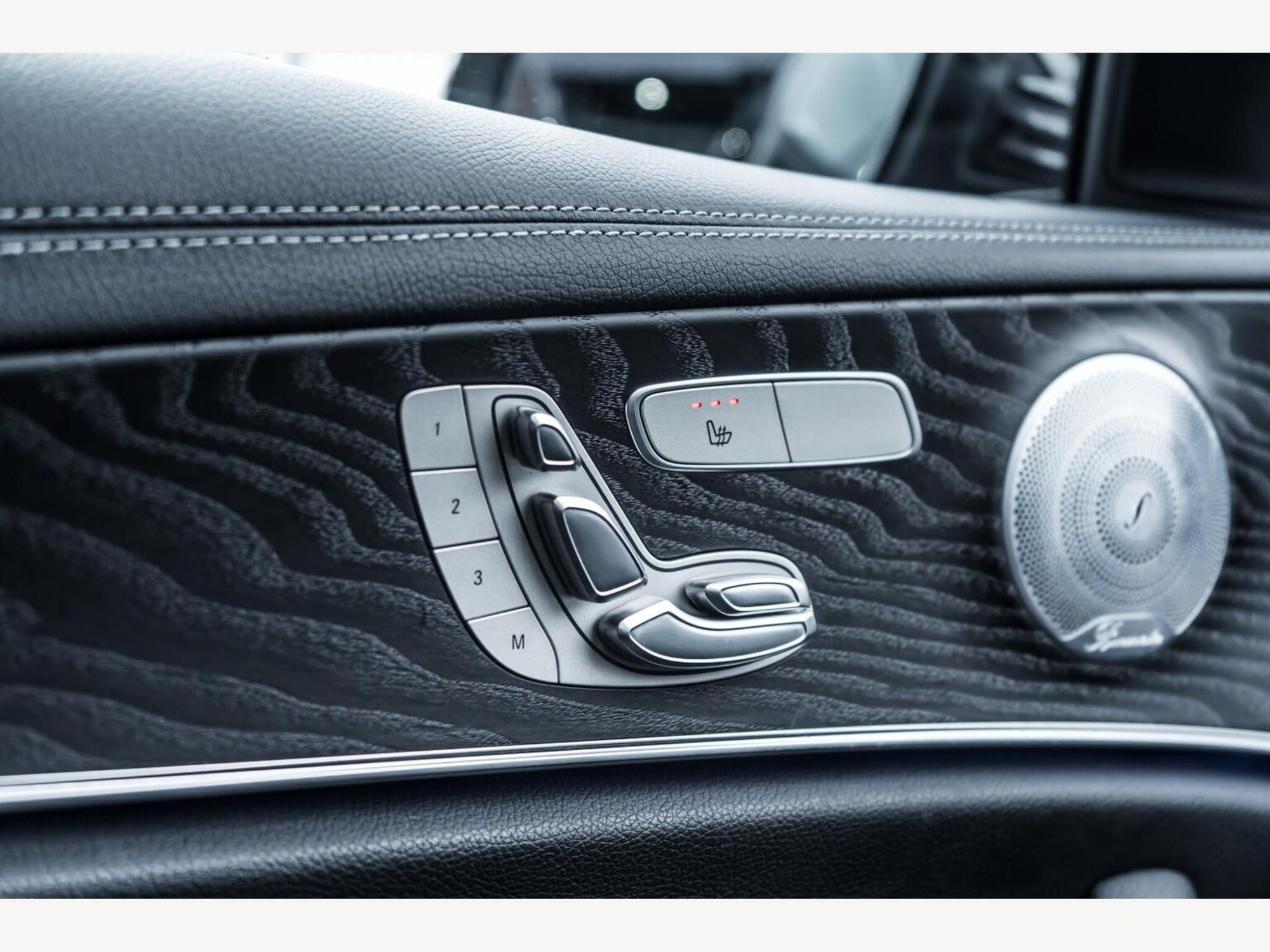 2019 Mercedes-Benz E CLASS image 12
