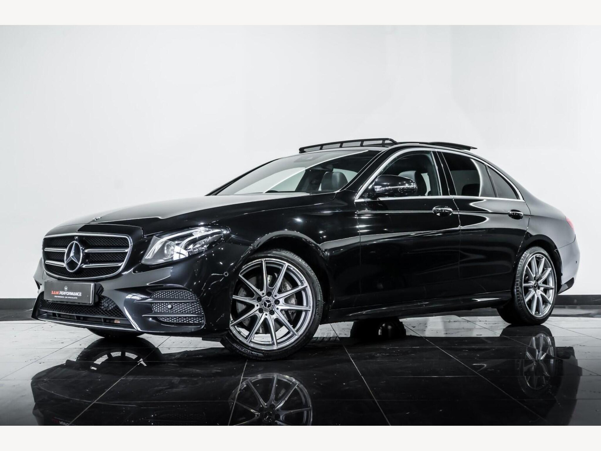 2019 Mercedes-Benz E CLASS image 4