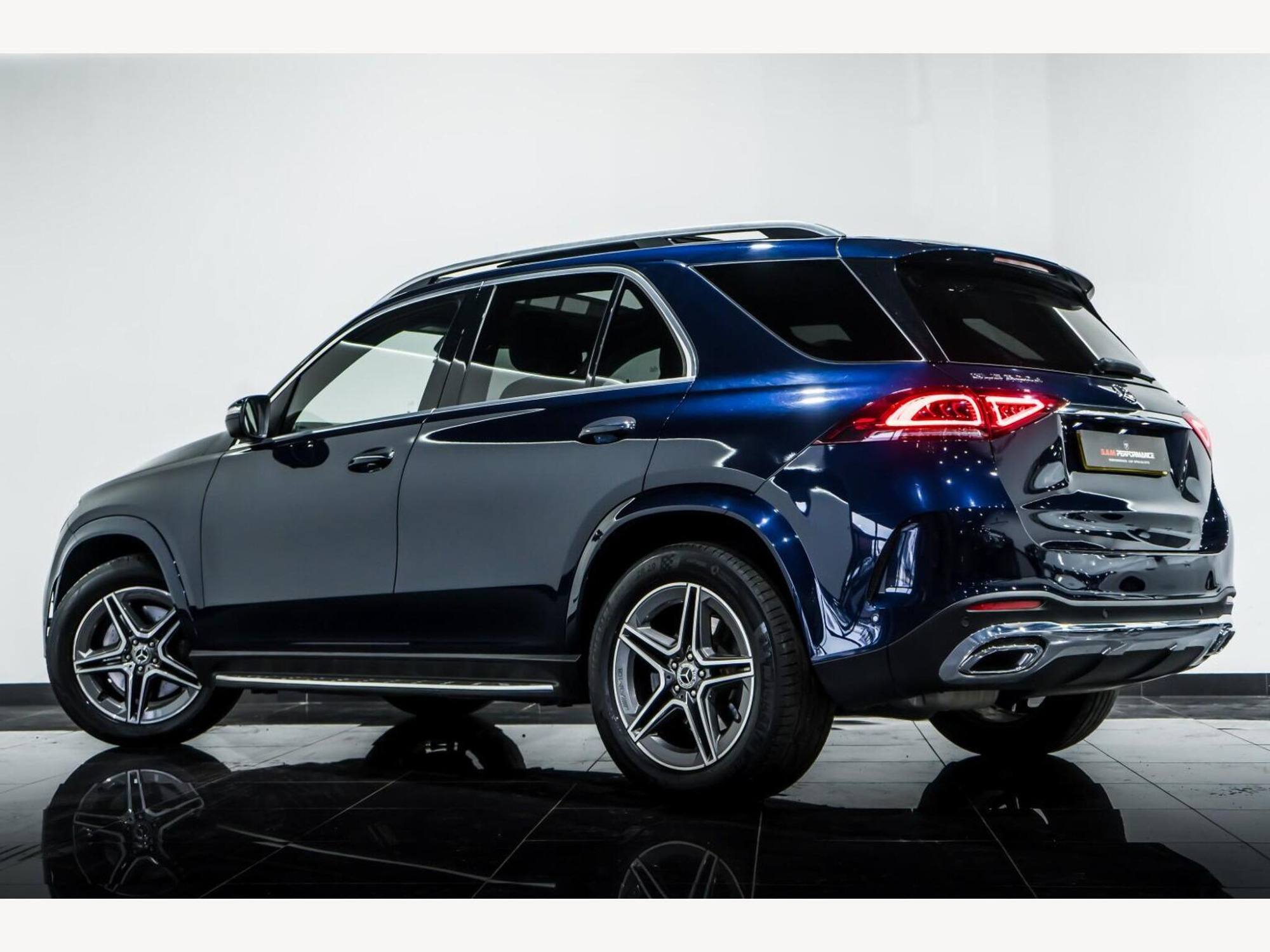 2020 Mercedes-Benz GLE image 4