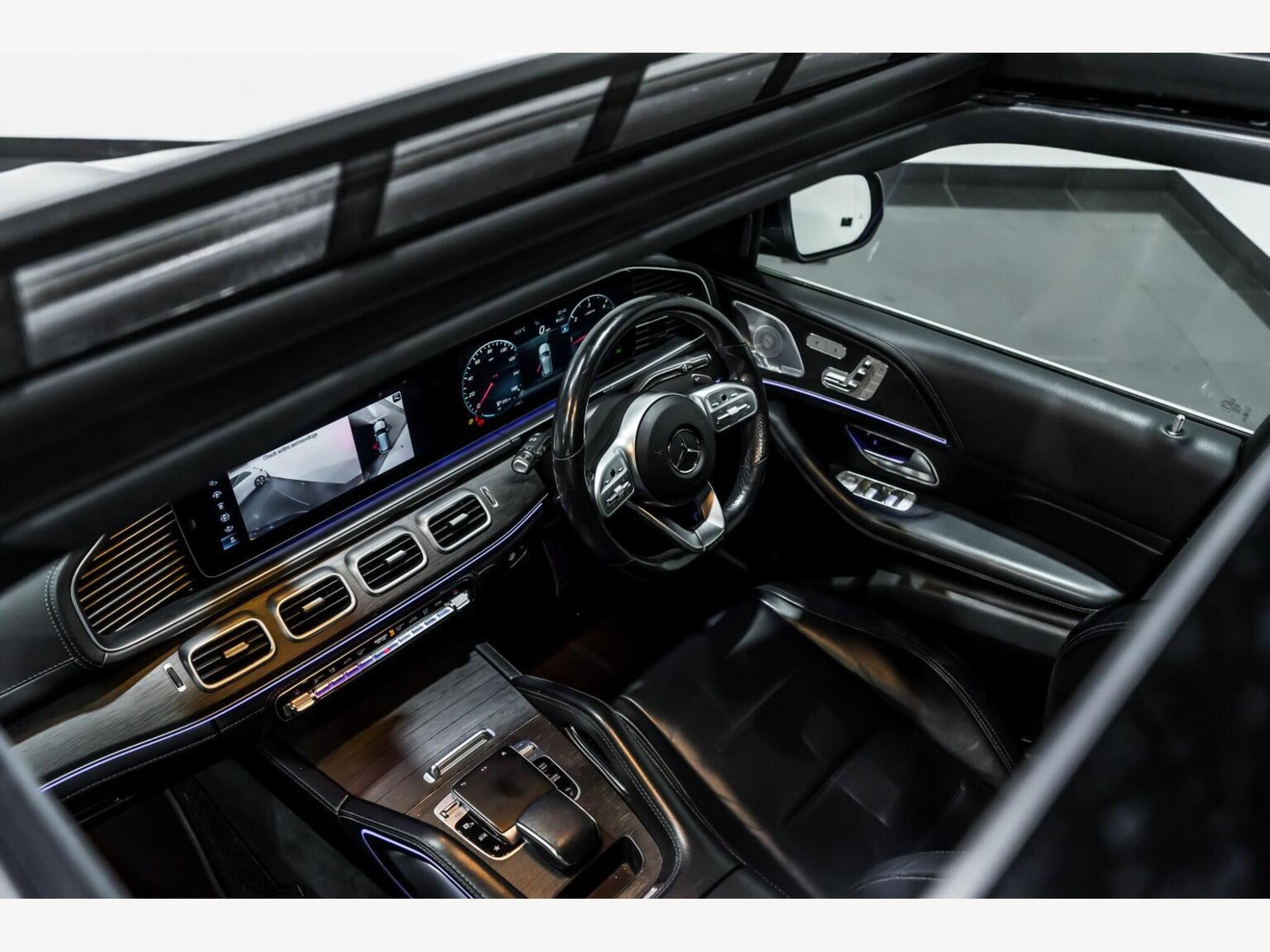2020 Mercedes-Benz GLE image 10