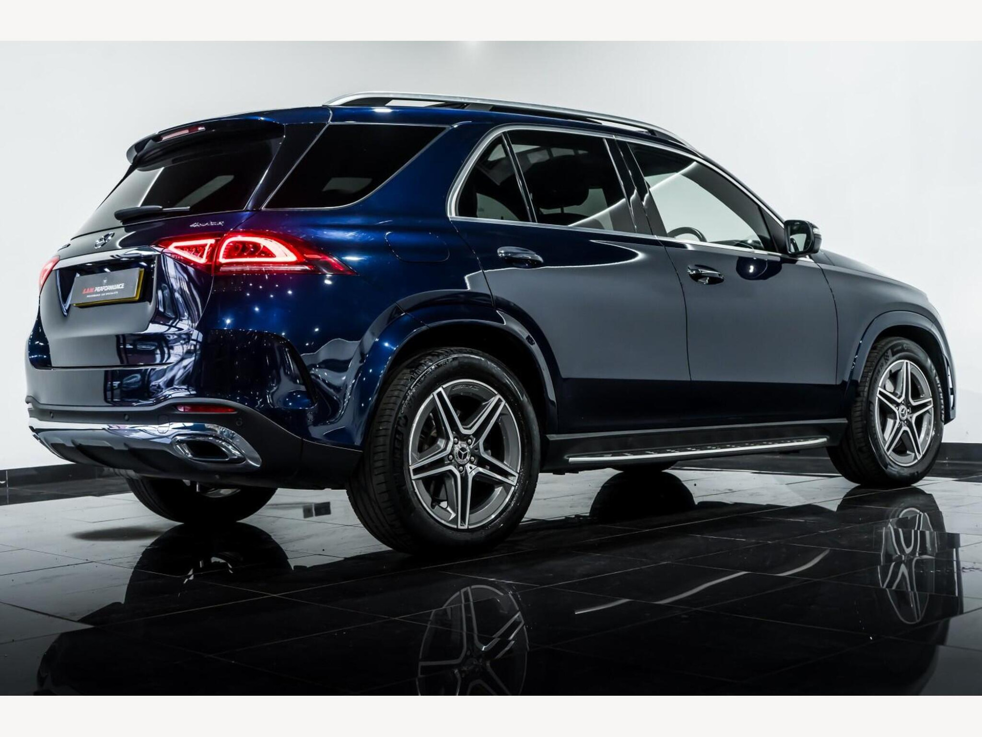 2020 Mercedes-Benz GLE image 6