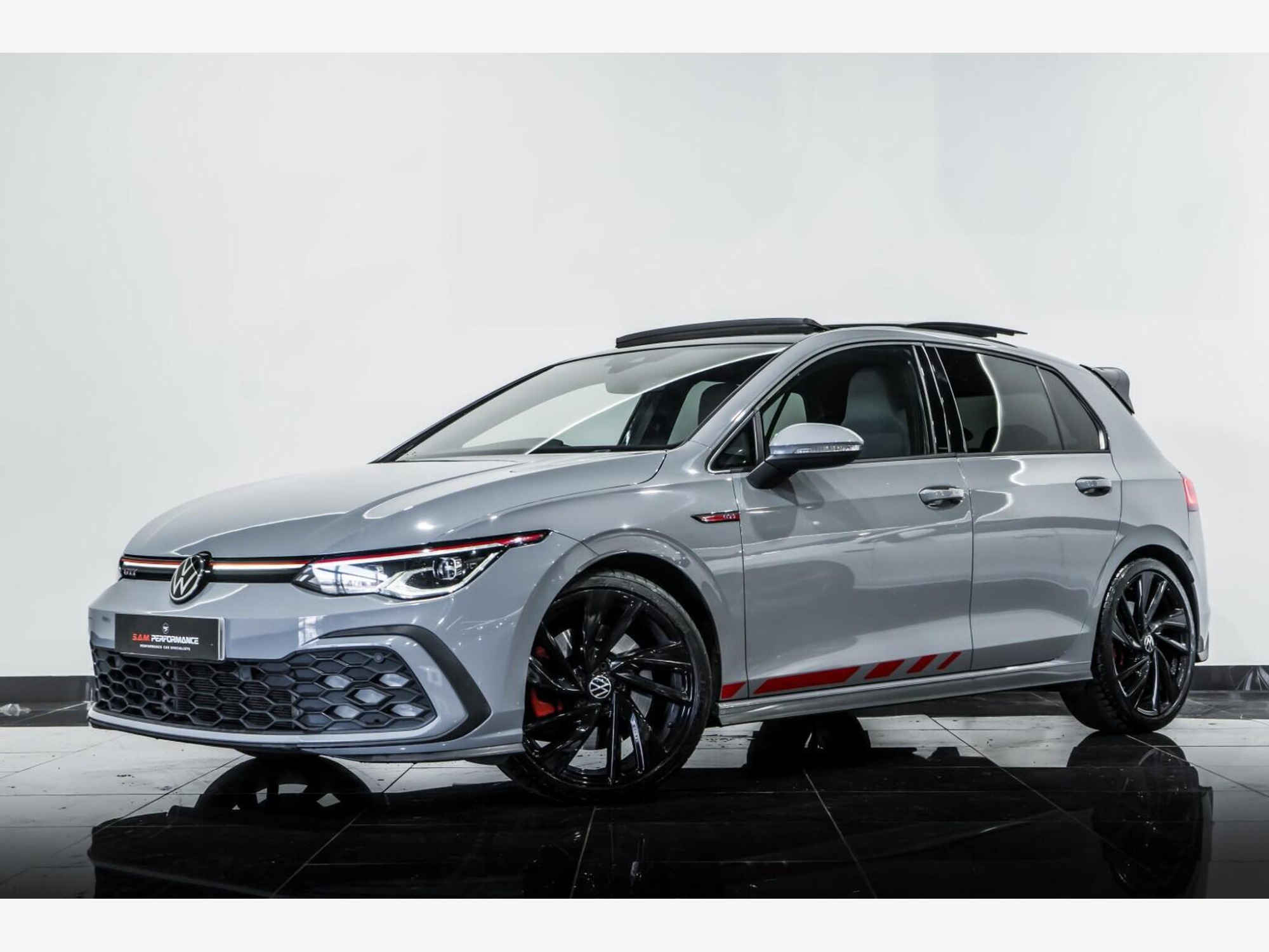 2020 Volkswagen GOLF image 2