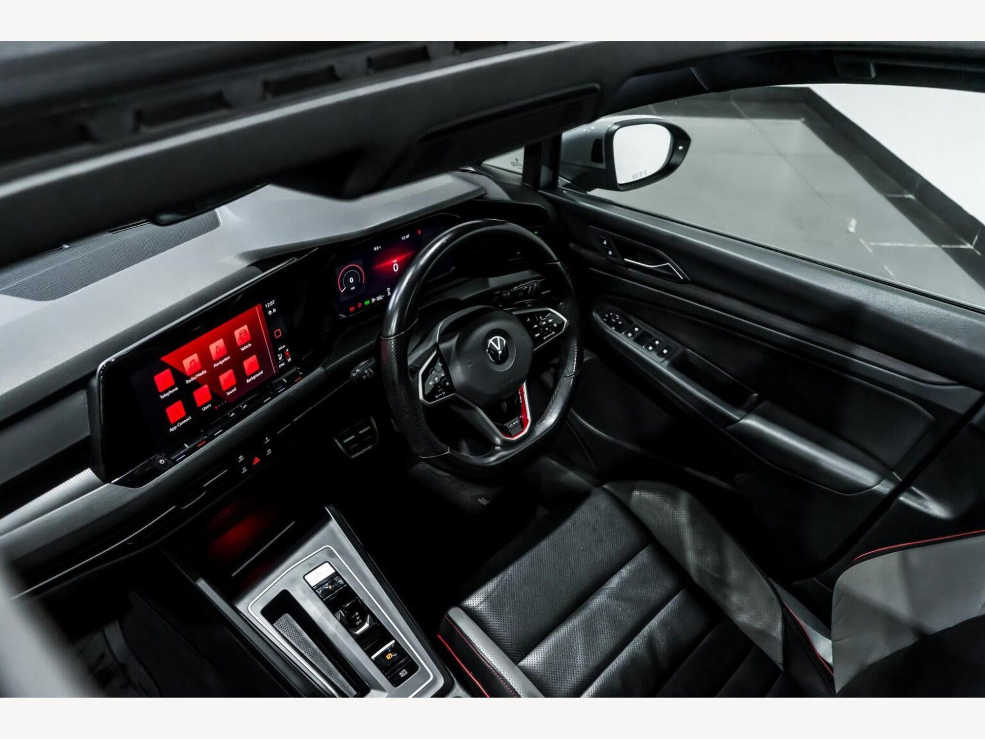 2020 Volkswagen GOLF image 14