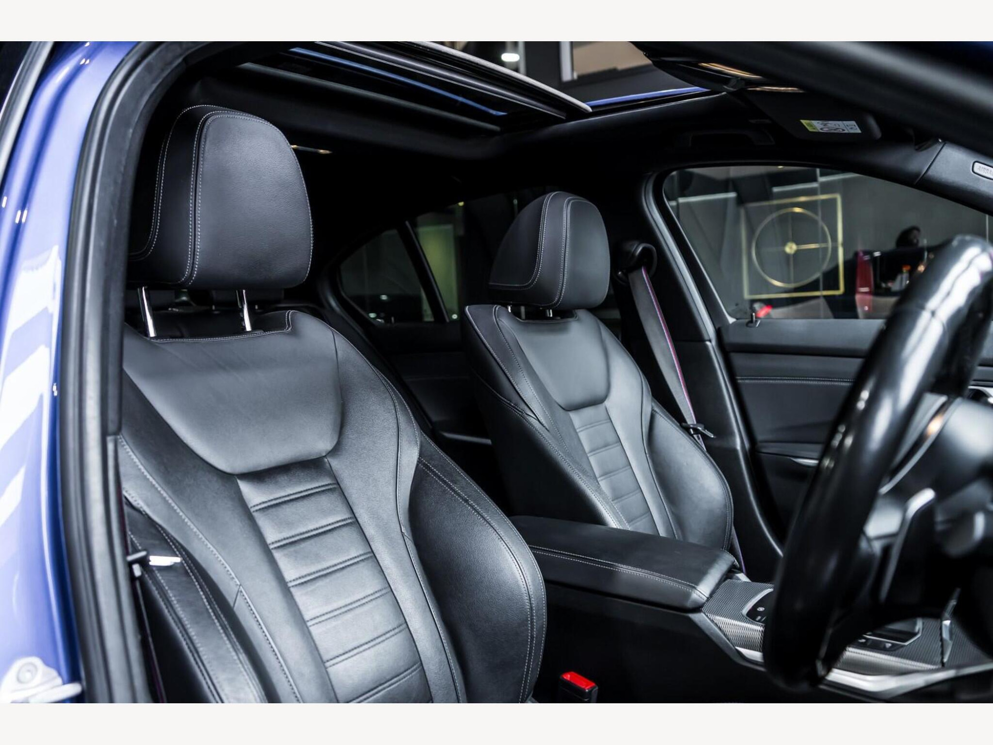 2020 BMW 3 SERIES image 10