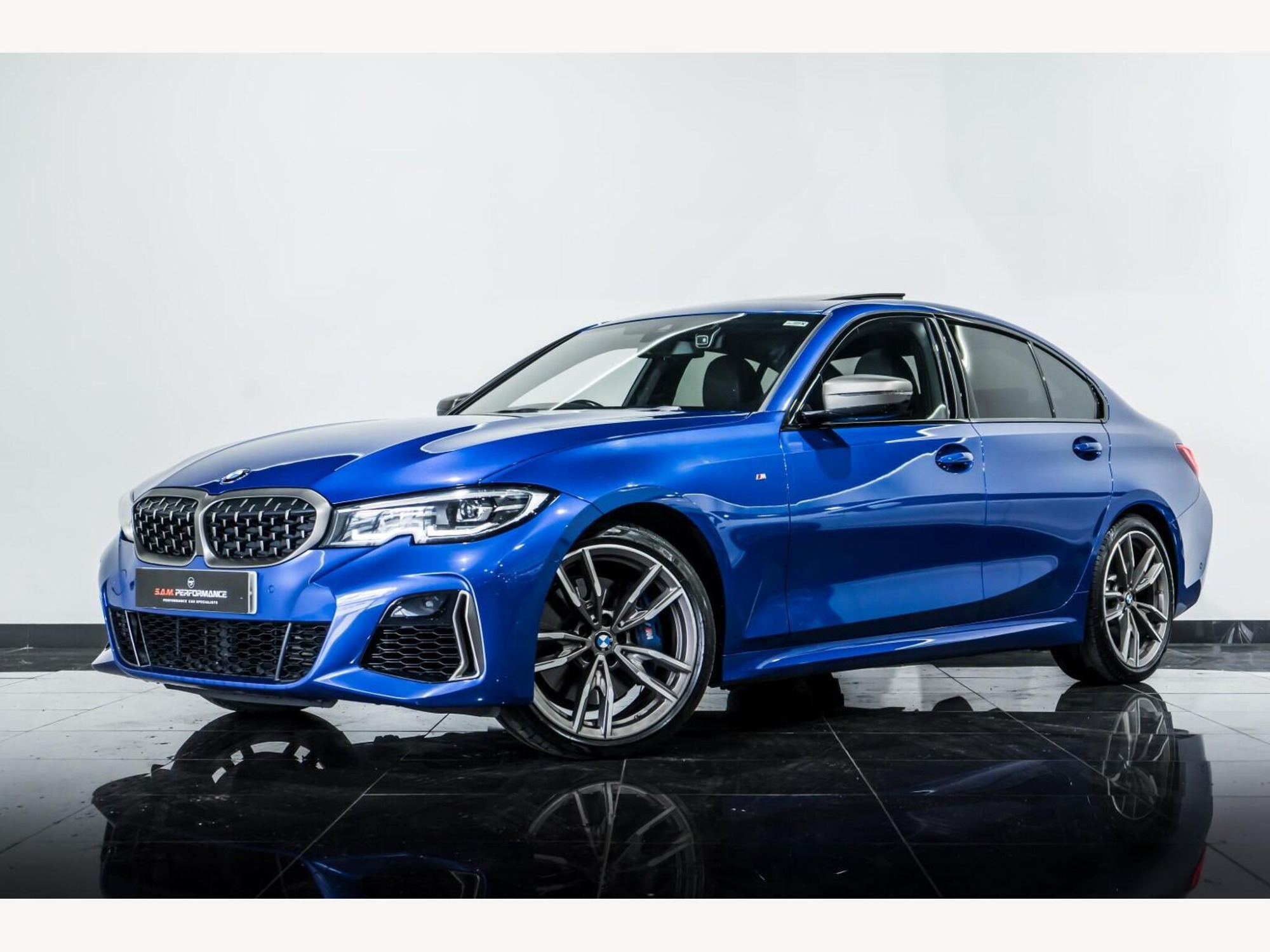 2020 BMW 3 SERIES image 2