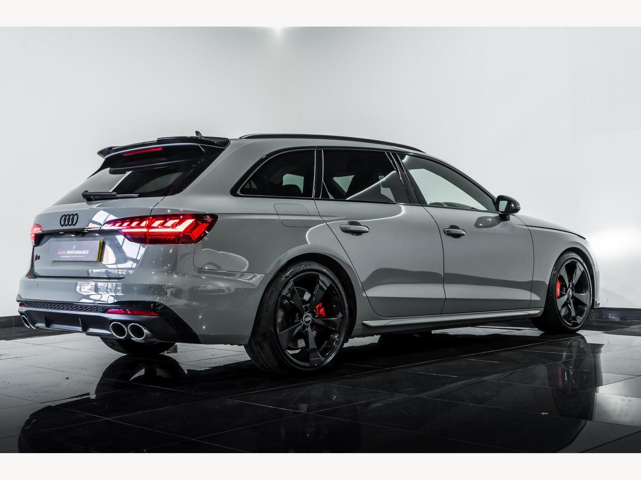 2020 Audi S4 AVANT image 6