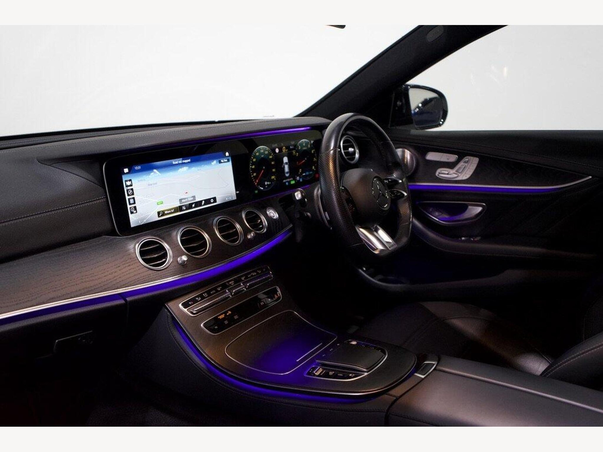 2020 Mercedes-Benz E CLASS image 16