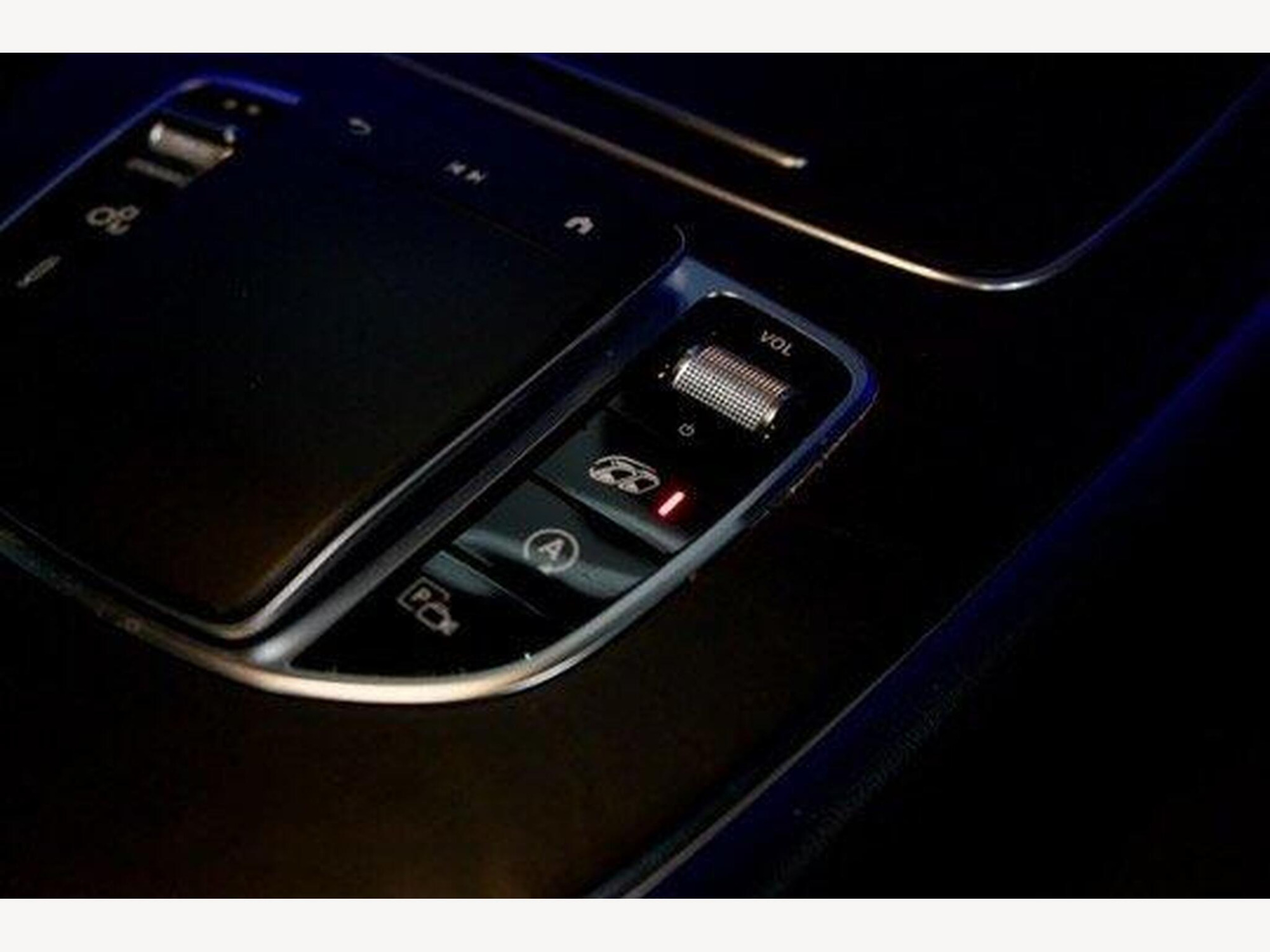 2020 Mercedes-Benz E CLASS image 17