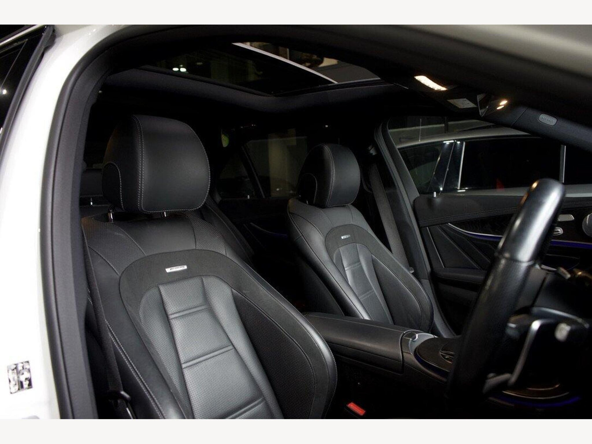 2020 Mercedes-Benz E CLASS image 12