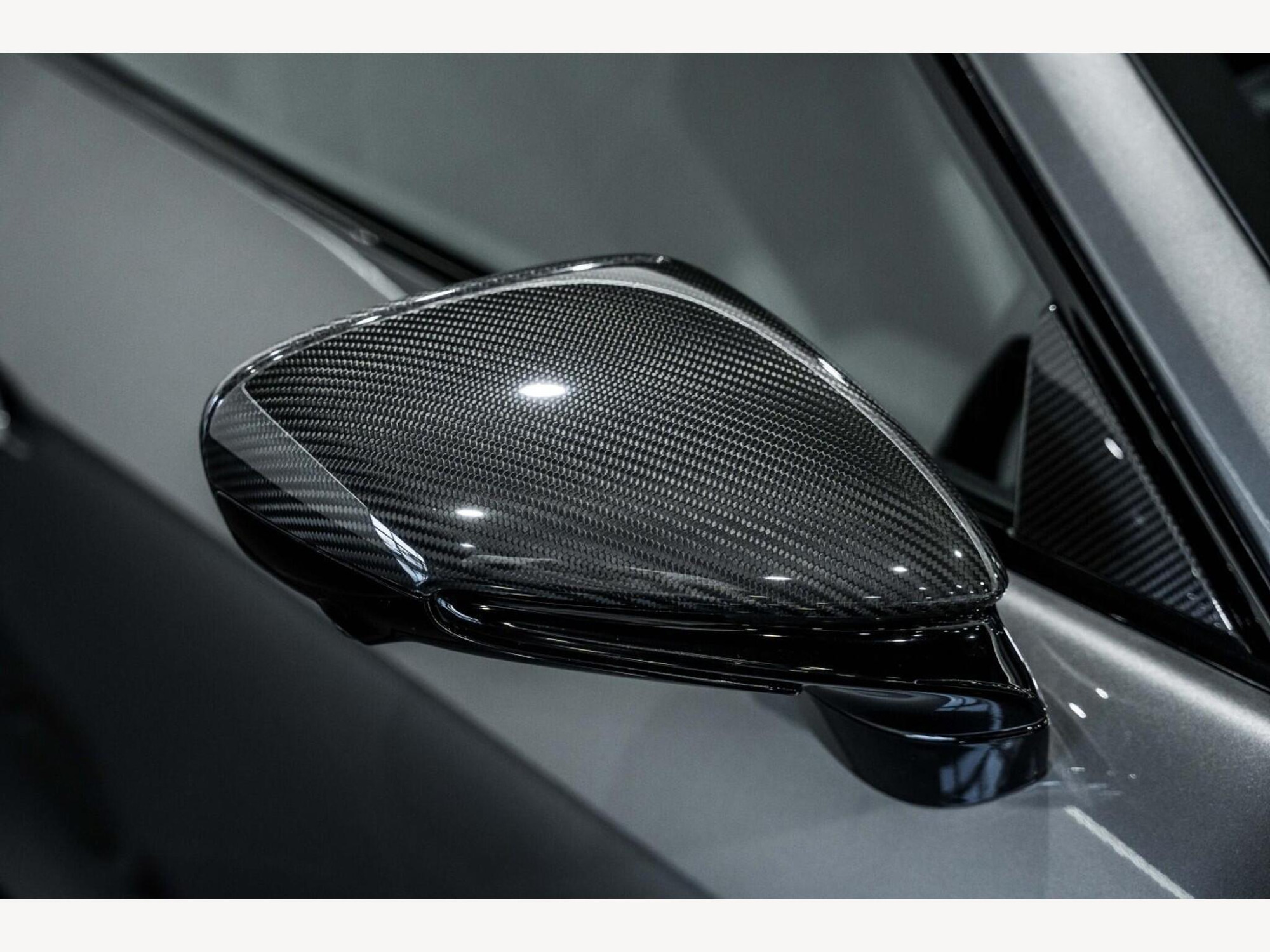 2023 Porsche 911 image 14
