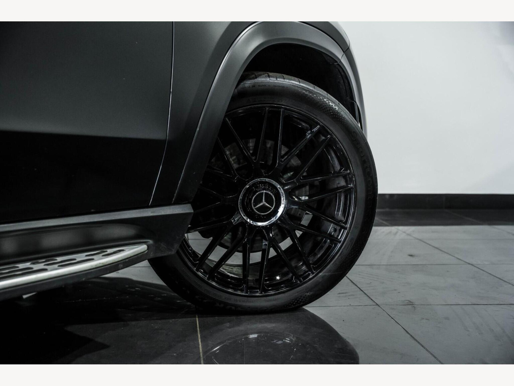 2019 Mercedes-Benz GLE image 8