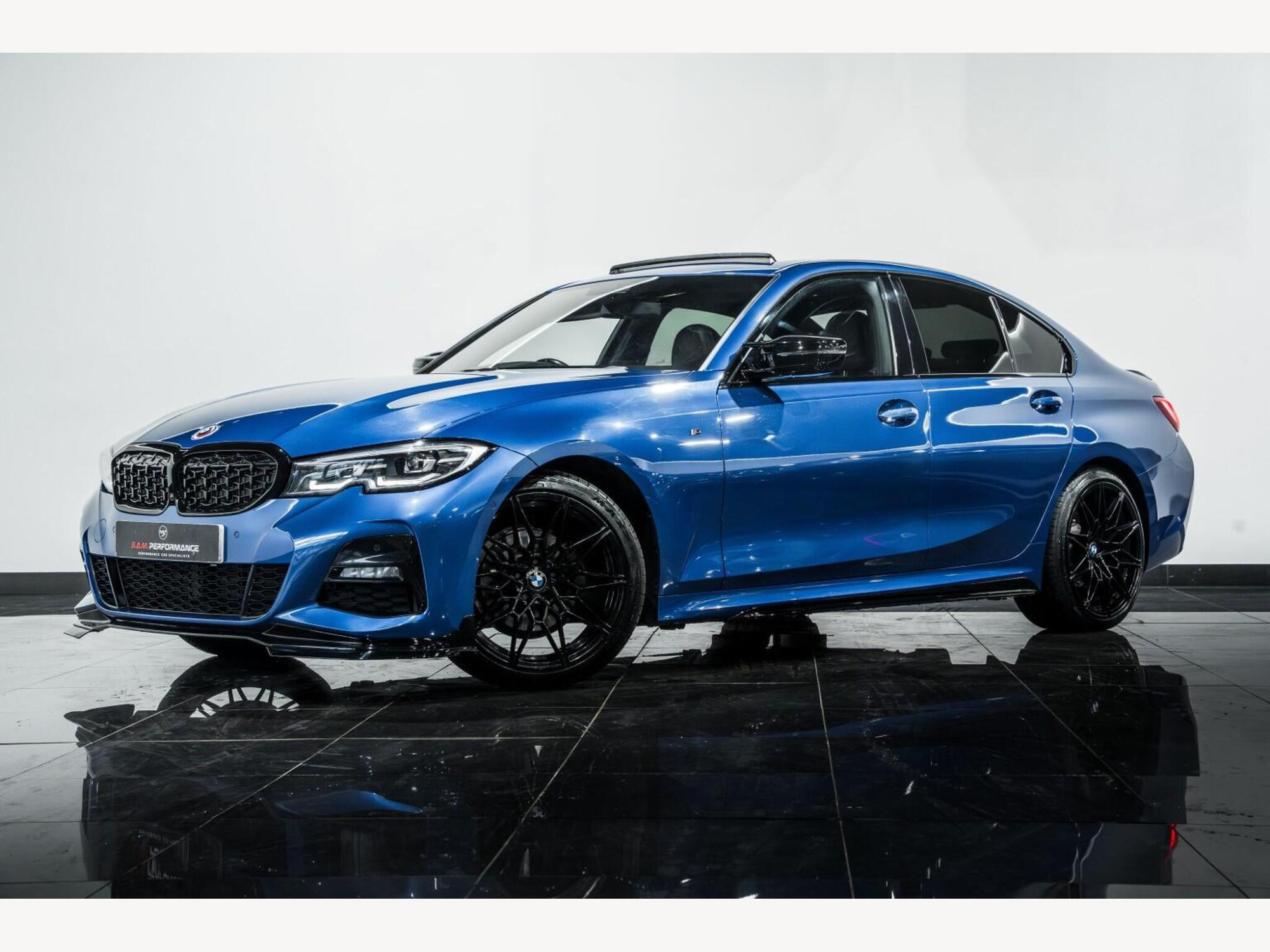 2020 BMW 3 SERIES image 2
