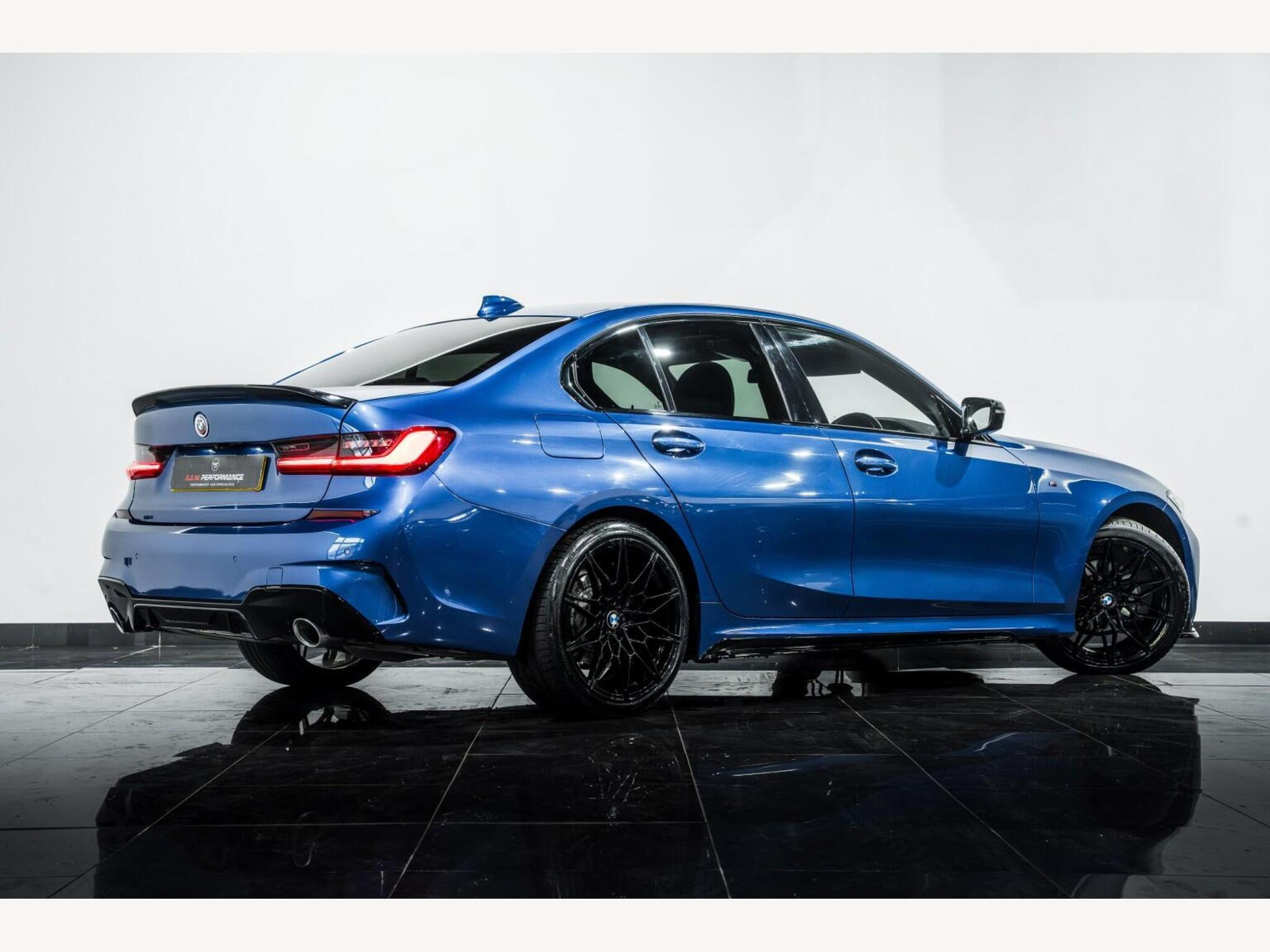 2020 BMW 3 SERIES image 5