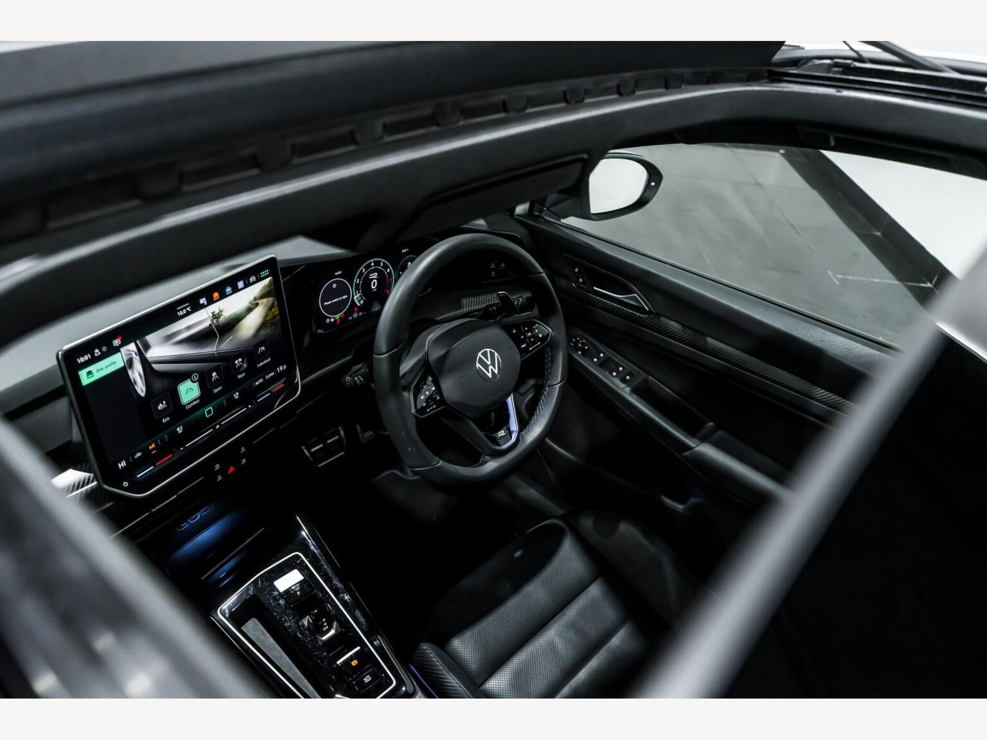 2025 Volkswagen GOLF image 11
