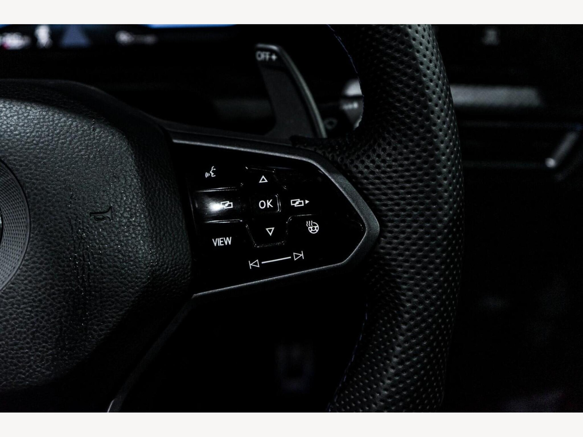 2022 Volkswagen GOLF image 18
