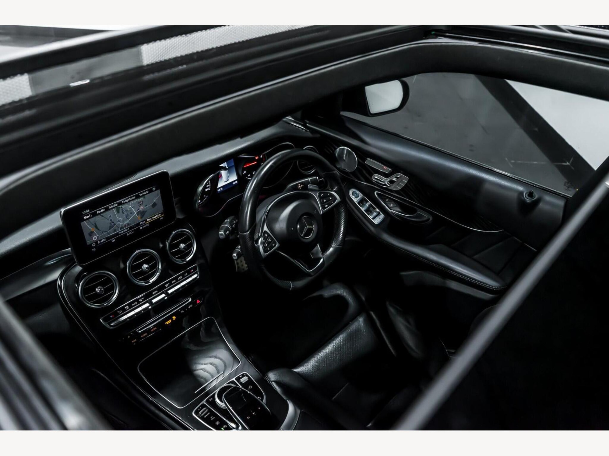 2017 Mercedes-Benz GLC image 13