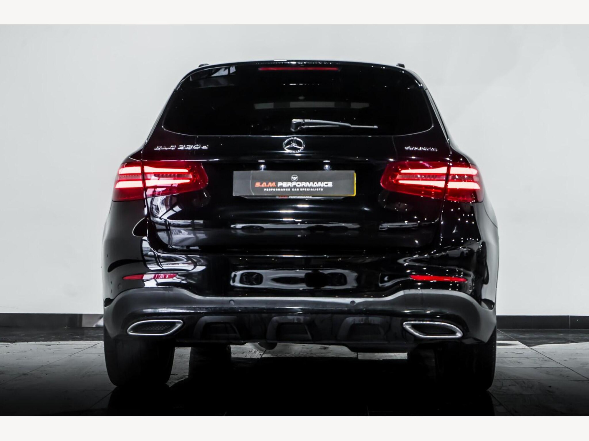 2017 Mercedes-Benz GLC image 8