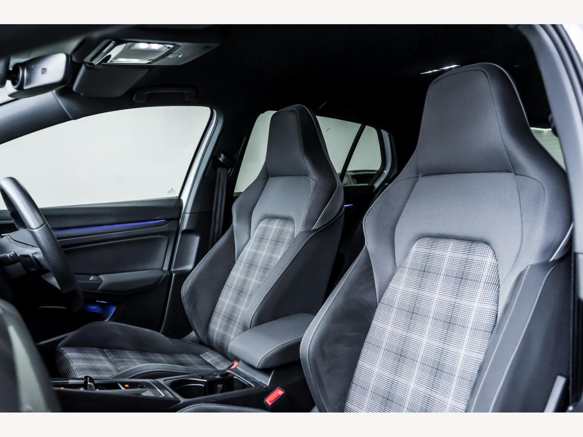 2022 Volkswagen GOLF image 11