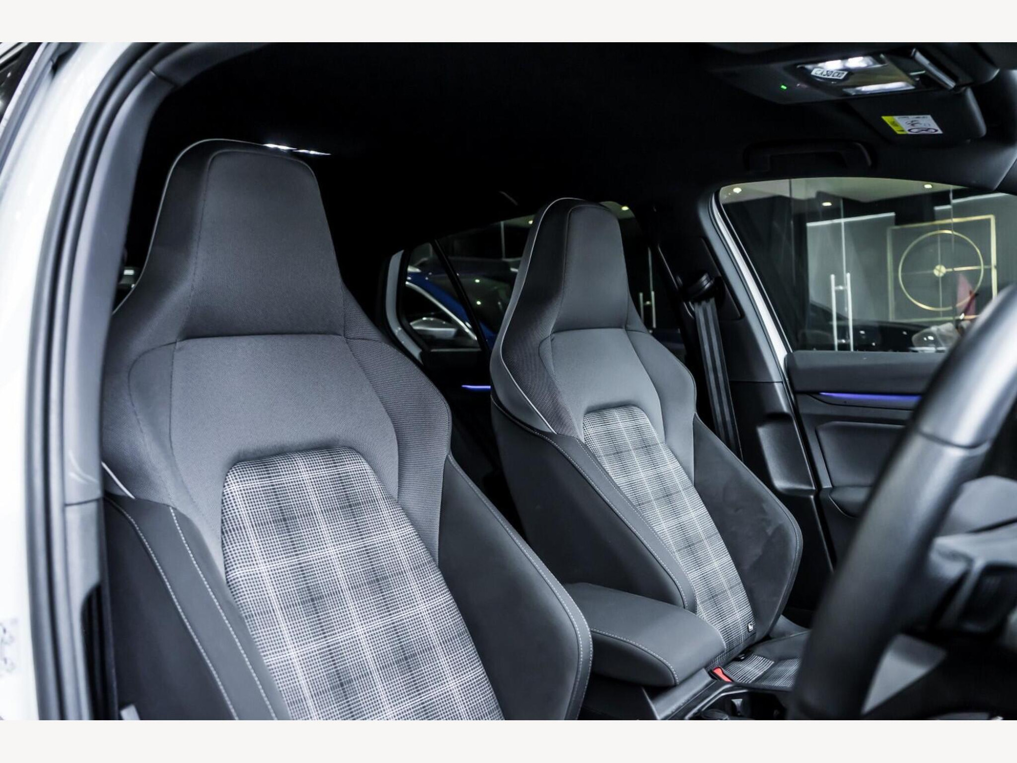 2022 Volkswagen GOLF image 10
