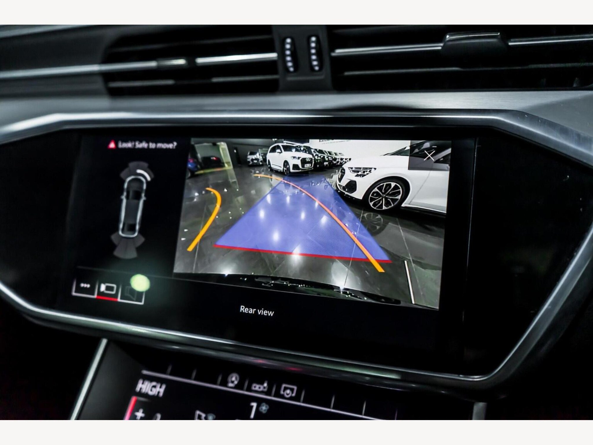 2019 Audi A6 SALOON image 13