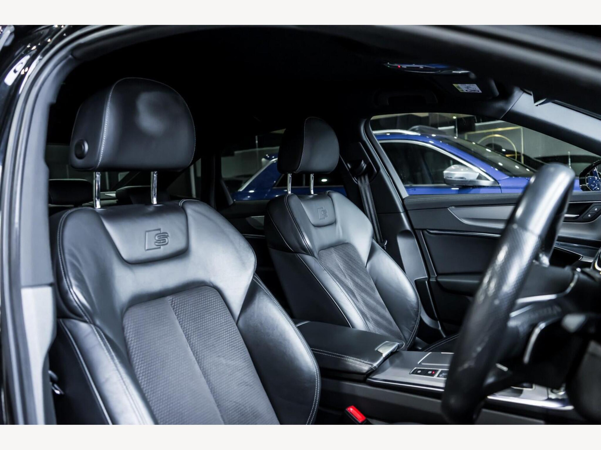 2019 Audi A6 SALOON image 9