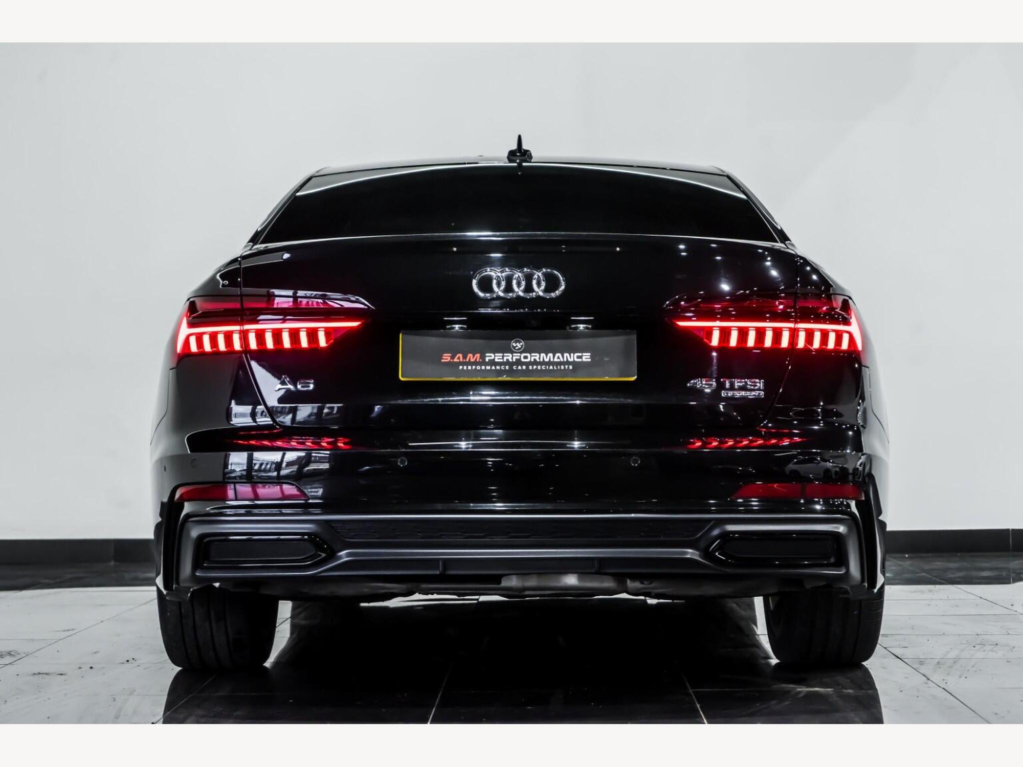 2019 Audi A6 SALOON image 8