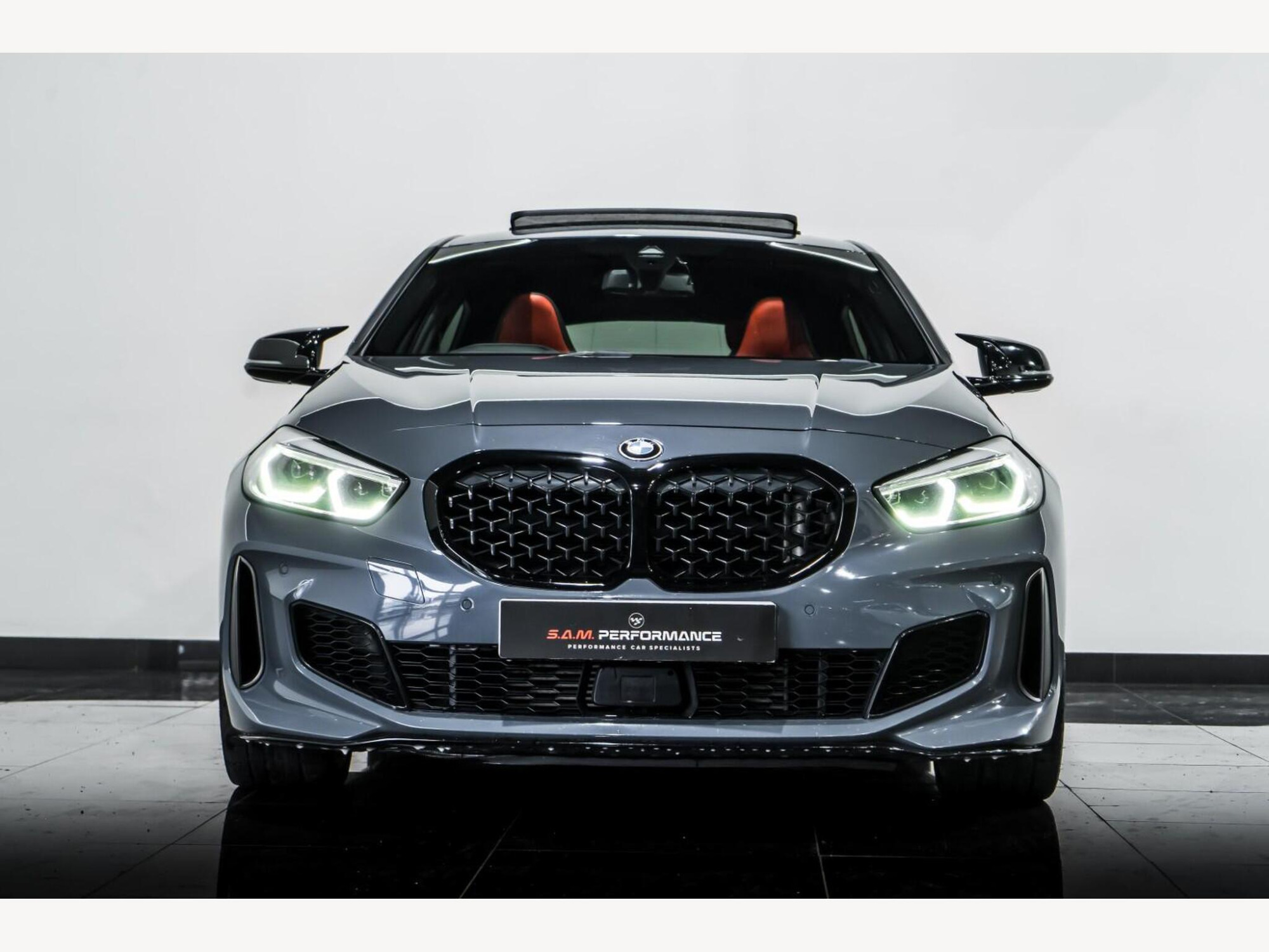 2021 BMW 1 SERIES image 7