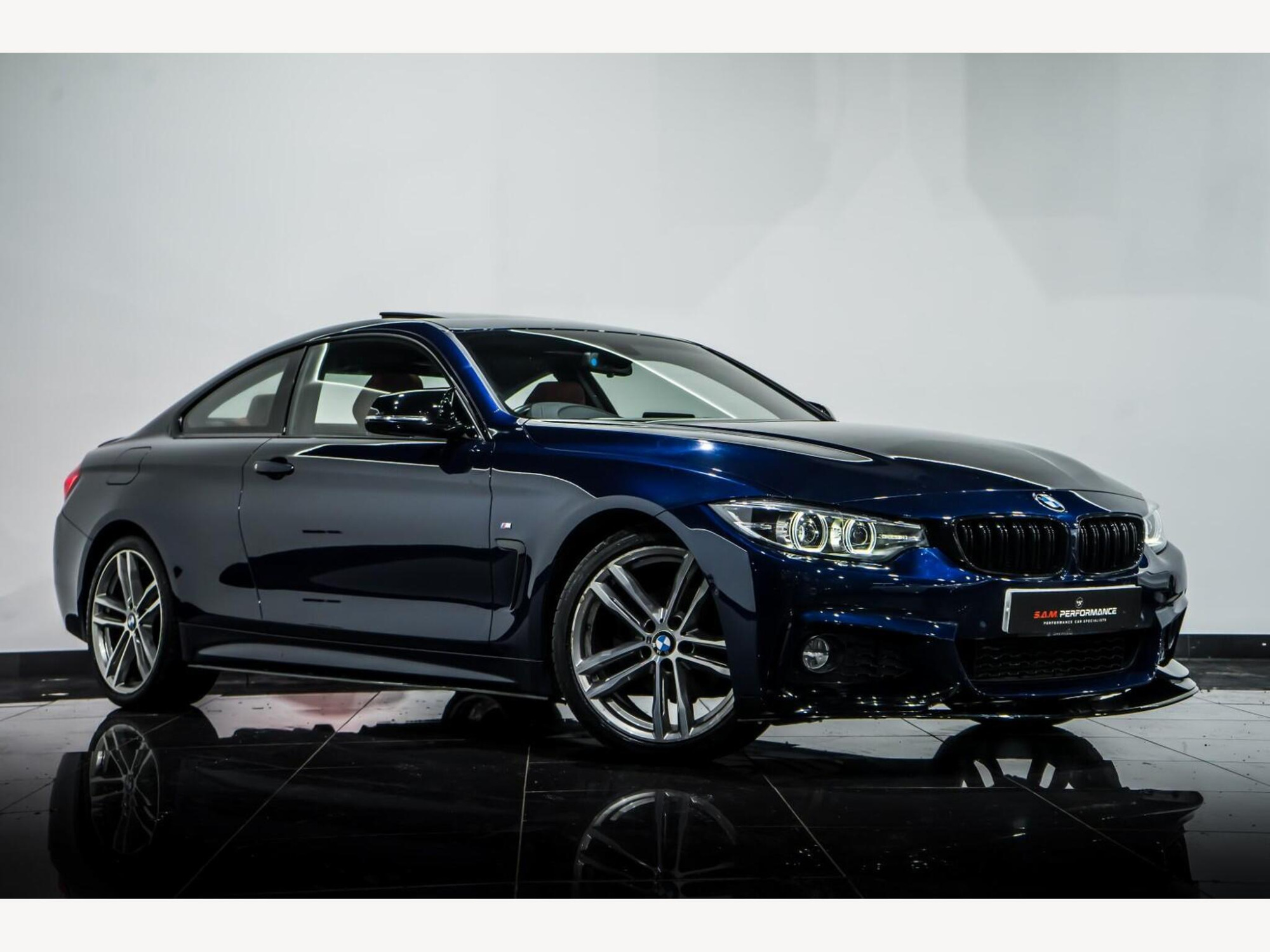BMW 4 SERIES