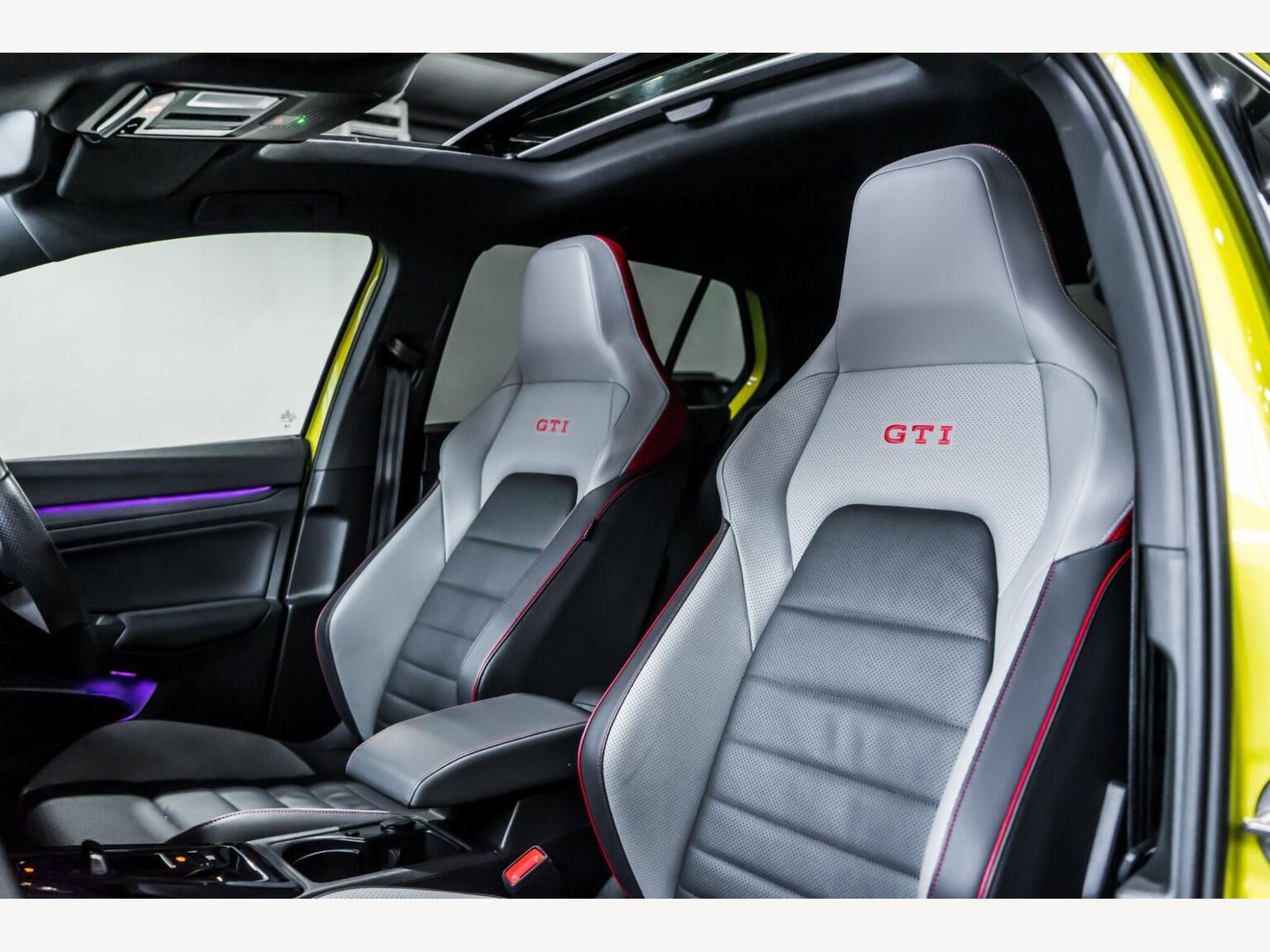2023 Volkswagen GOLF image 15