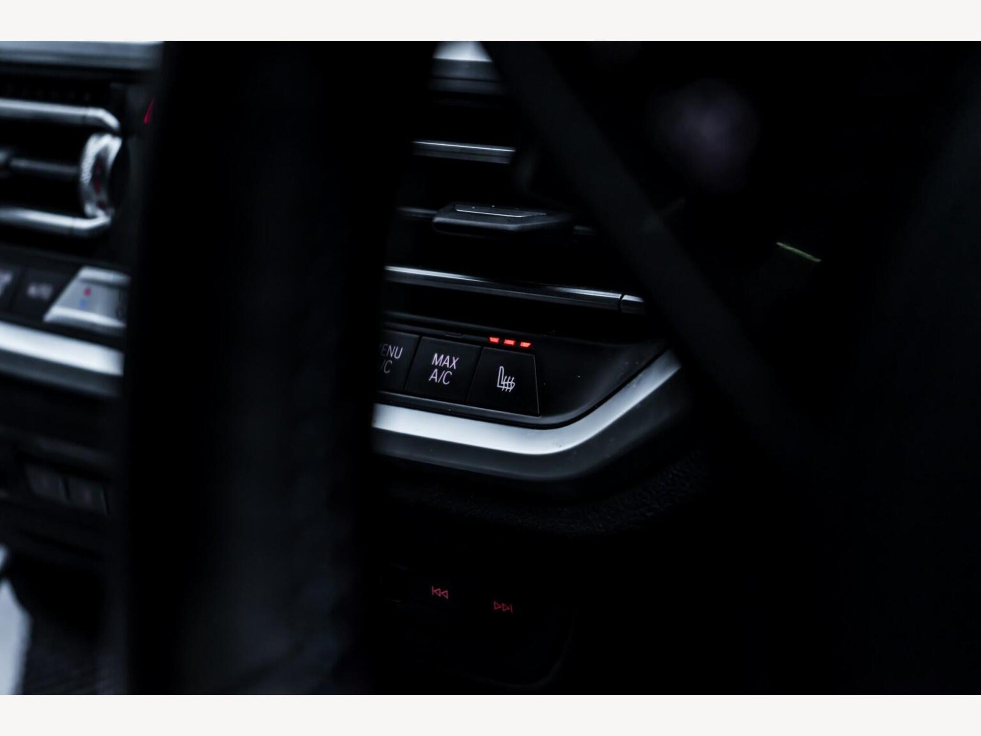 2021 BMW M3 image 21