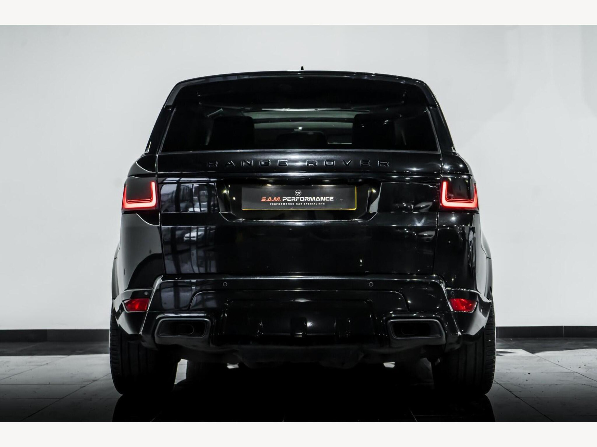 2018 Land Rover RANGE ROVER SPORT image 8