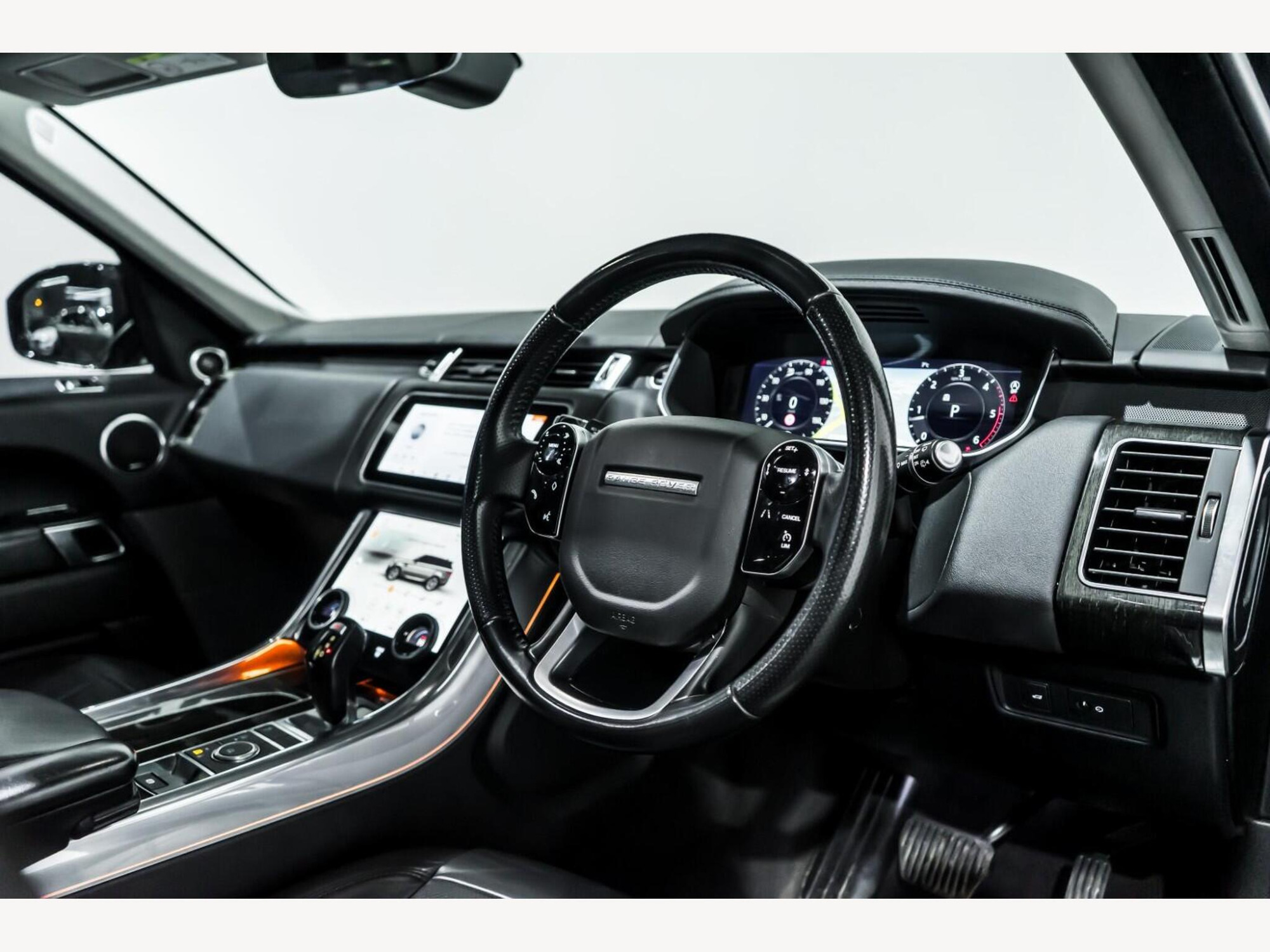 2018 Land Rover RANGE ROVER SPORT image 12