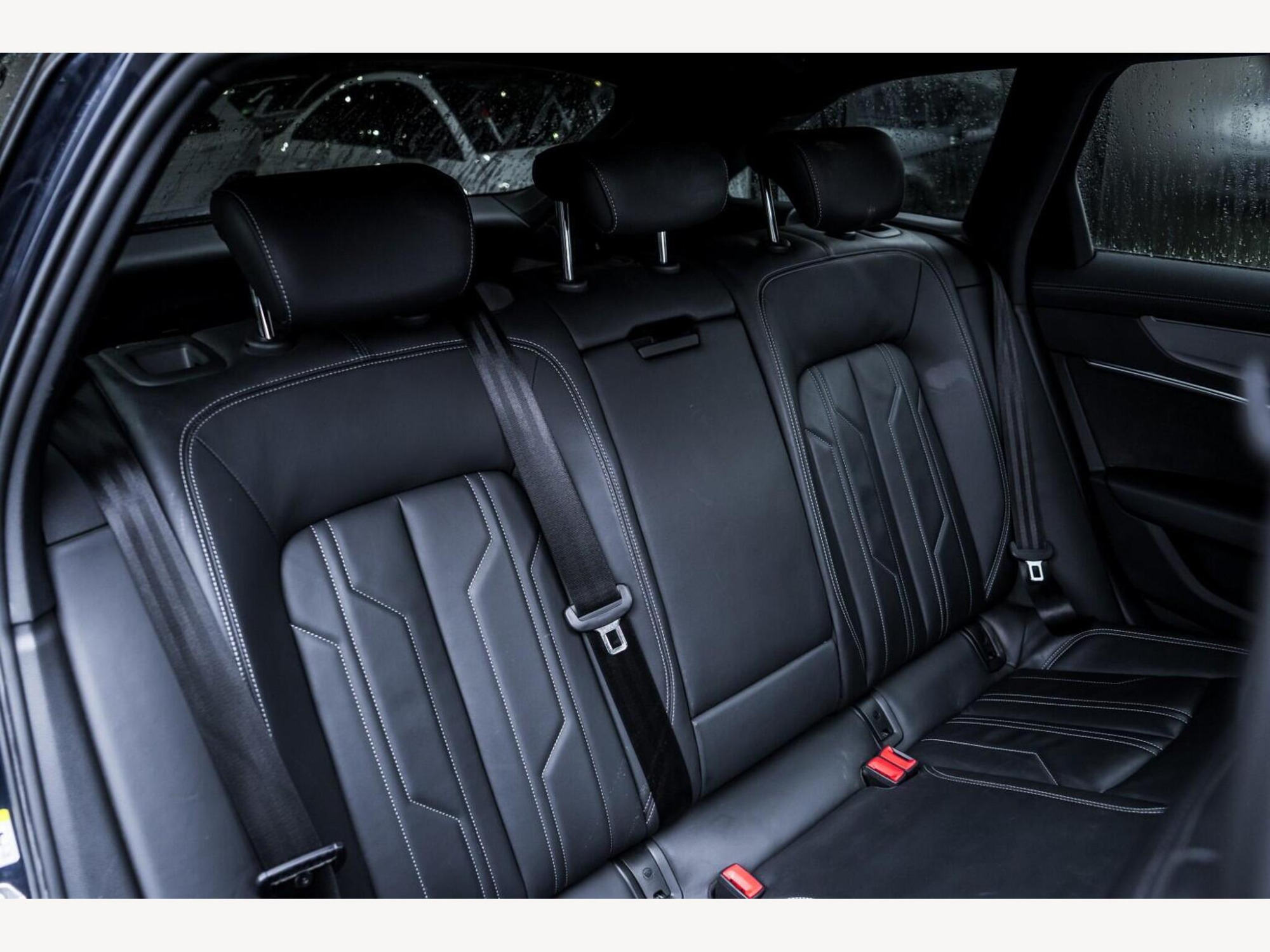 2019 Audi A6 AVANT image 12