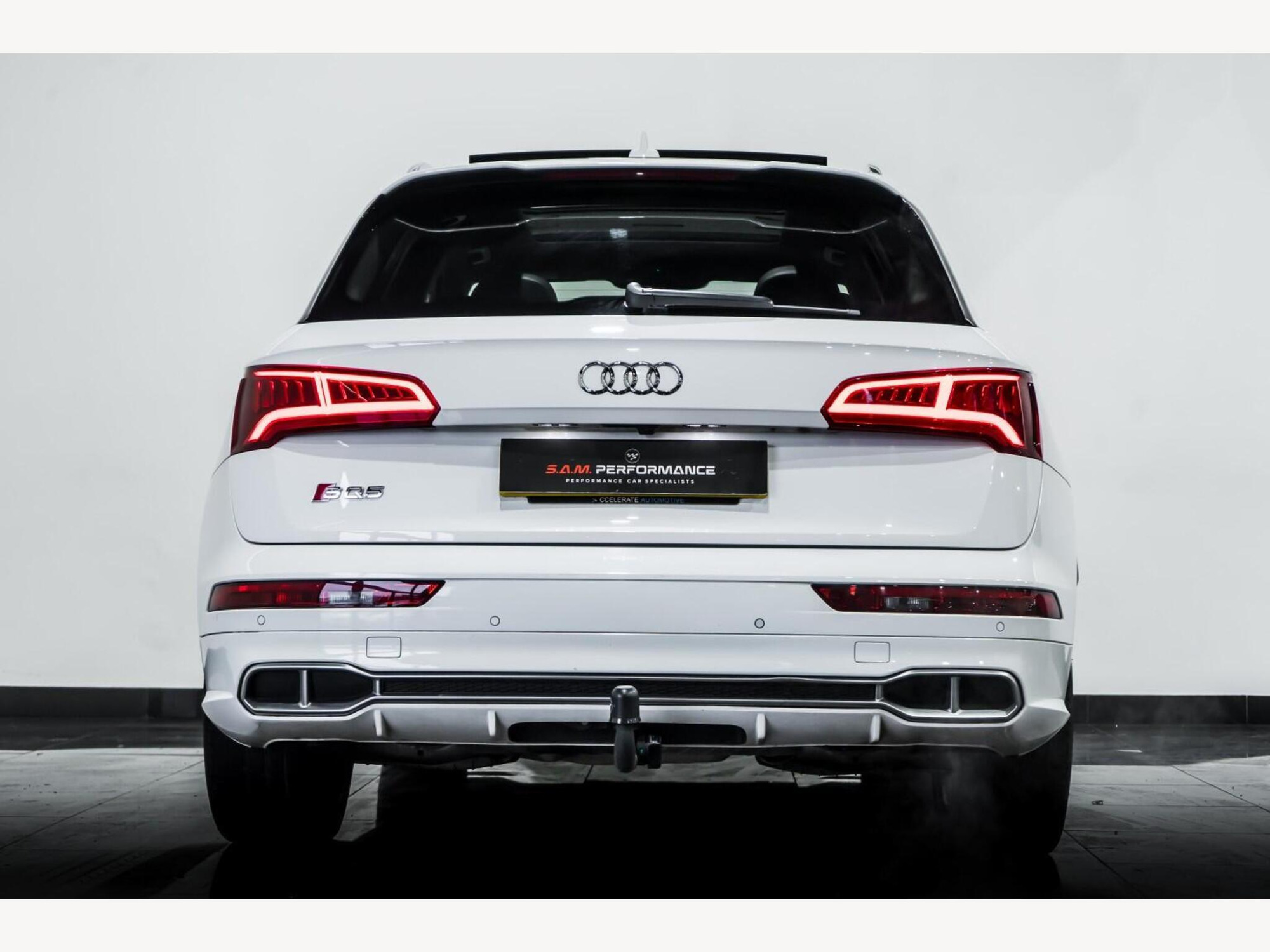 2017 Audi SQ5 image 8