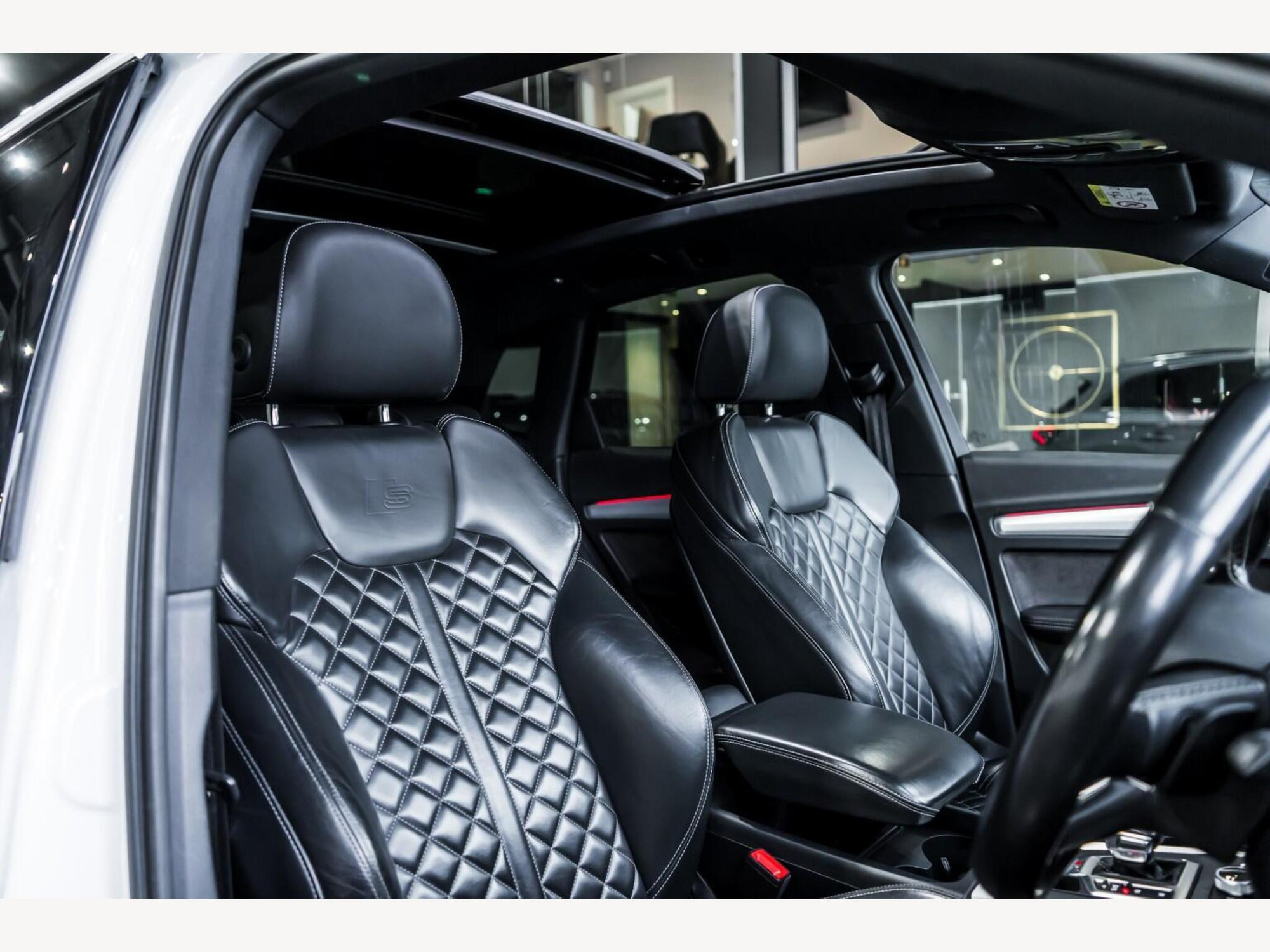 2017 Audi SQ5 image 12