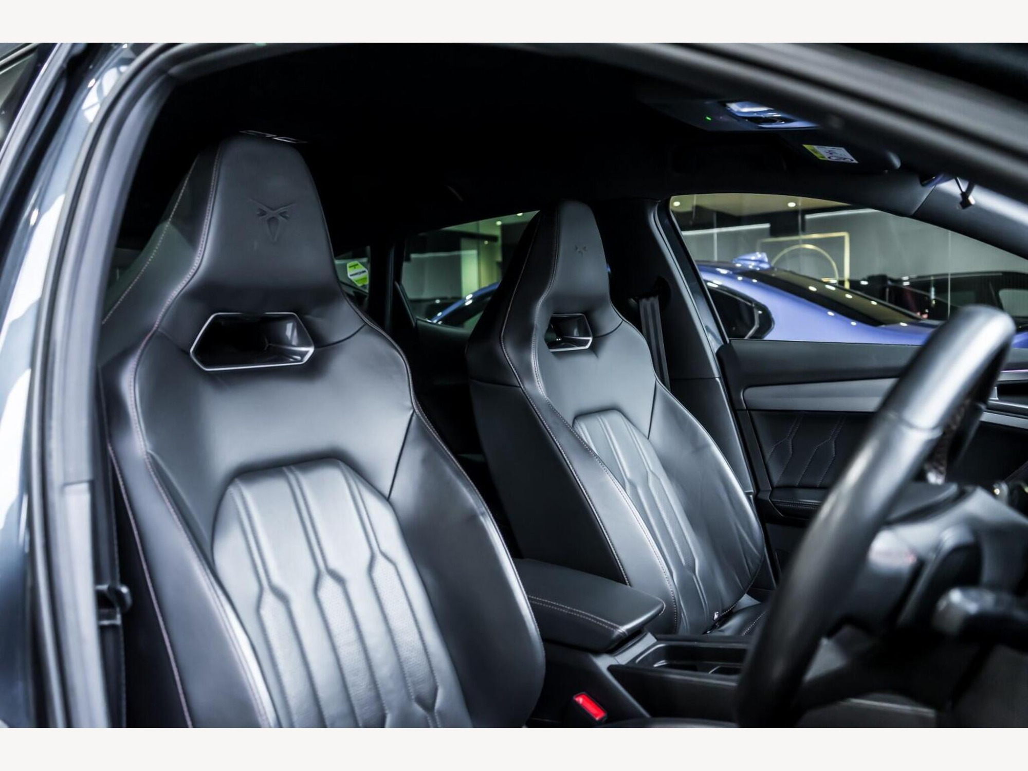 2021 CUPRA FORMENTOR image 12