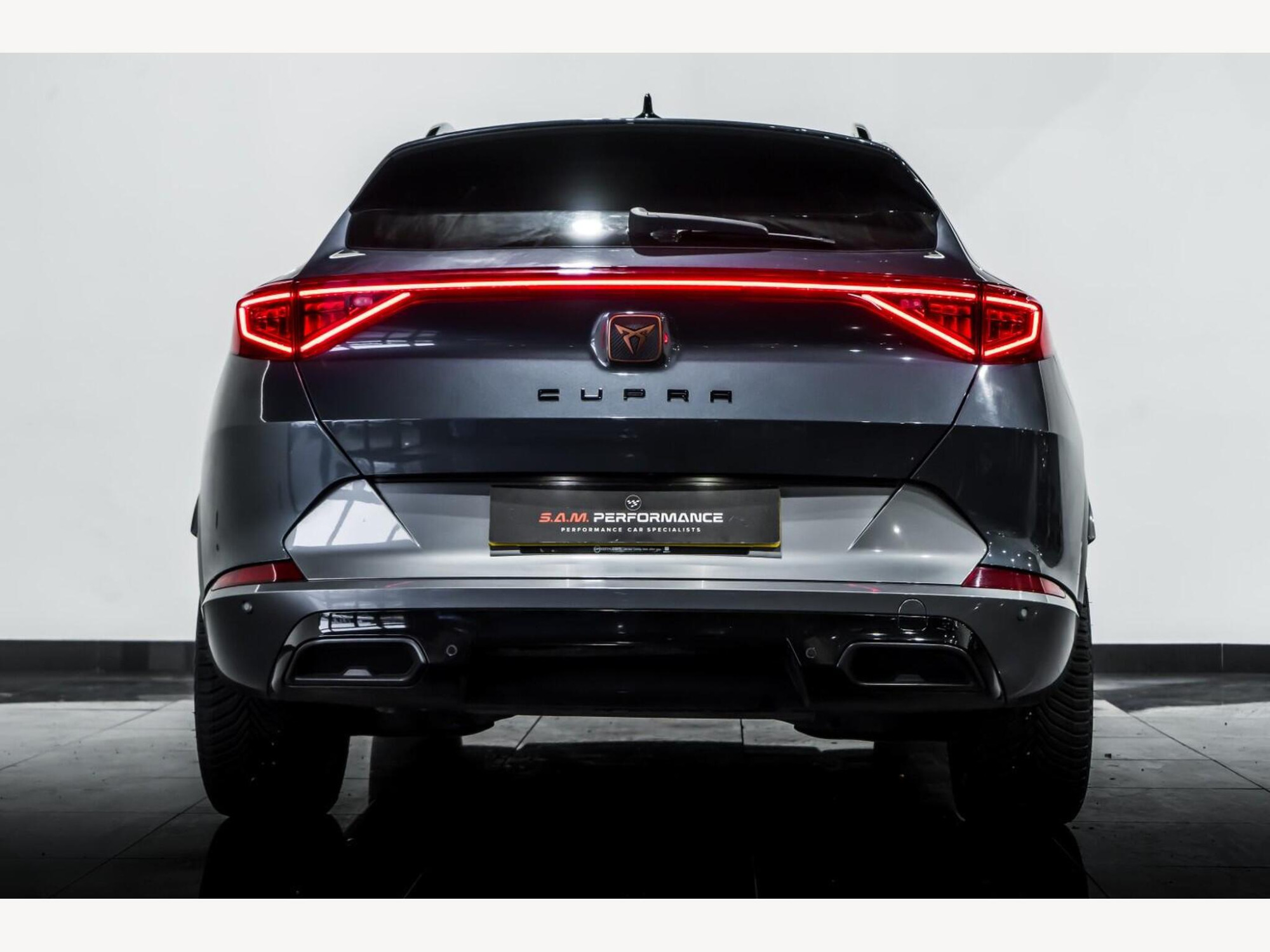 2021 CUPRA FORMENTOR image 8