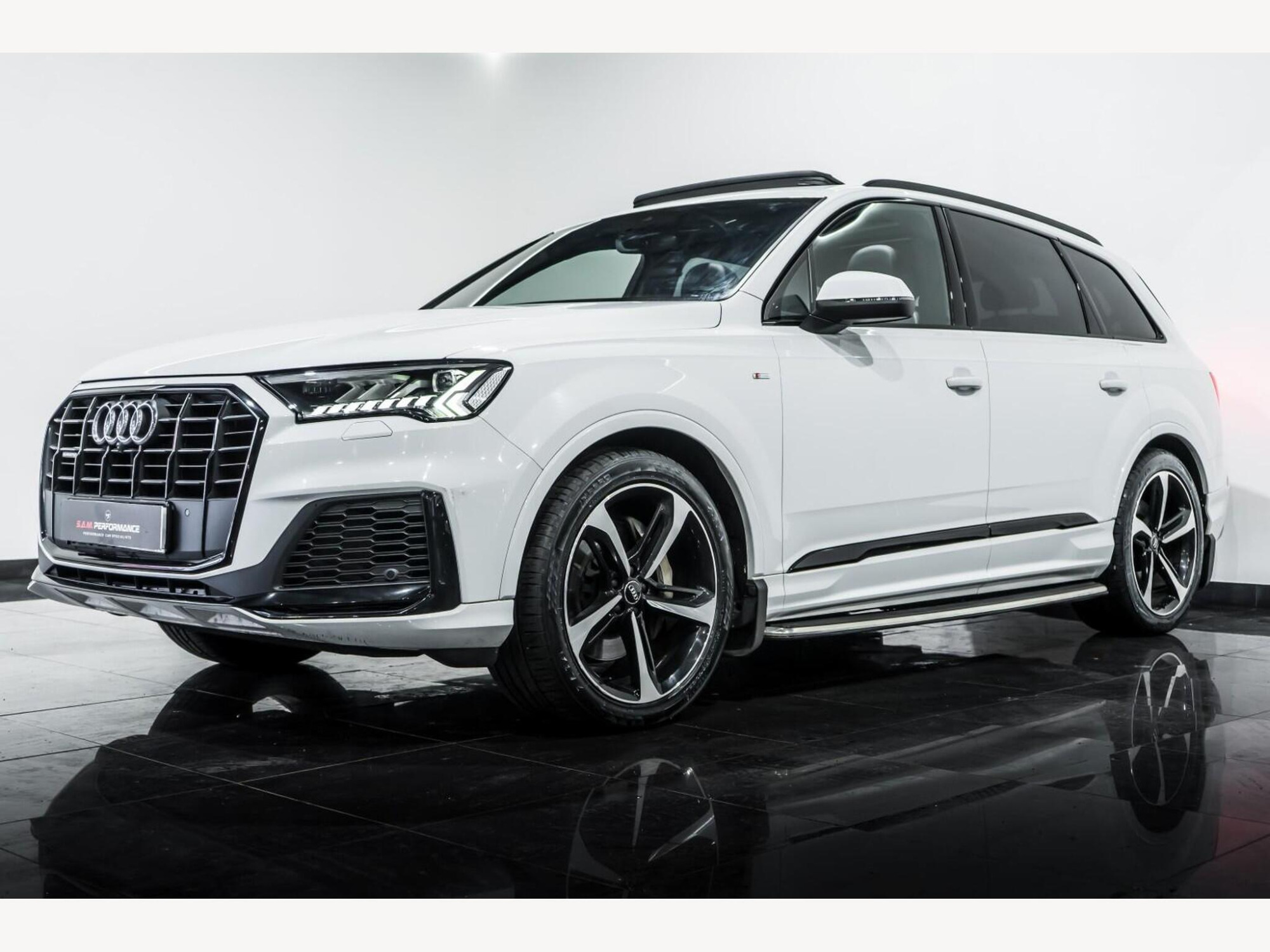 2020 Audi Q7 image 5