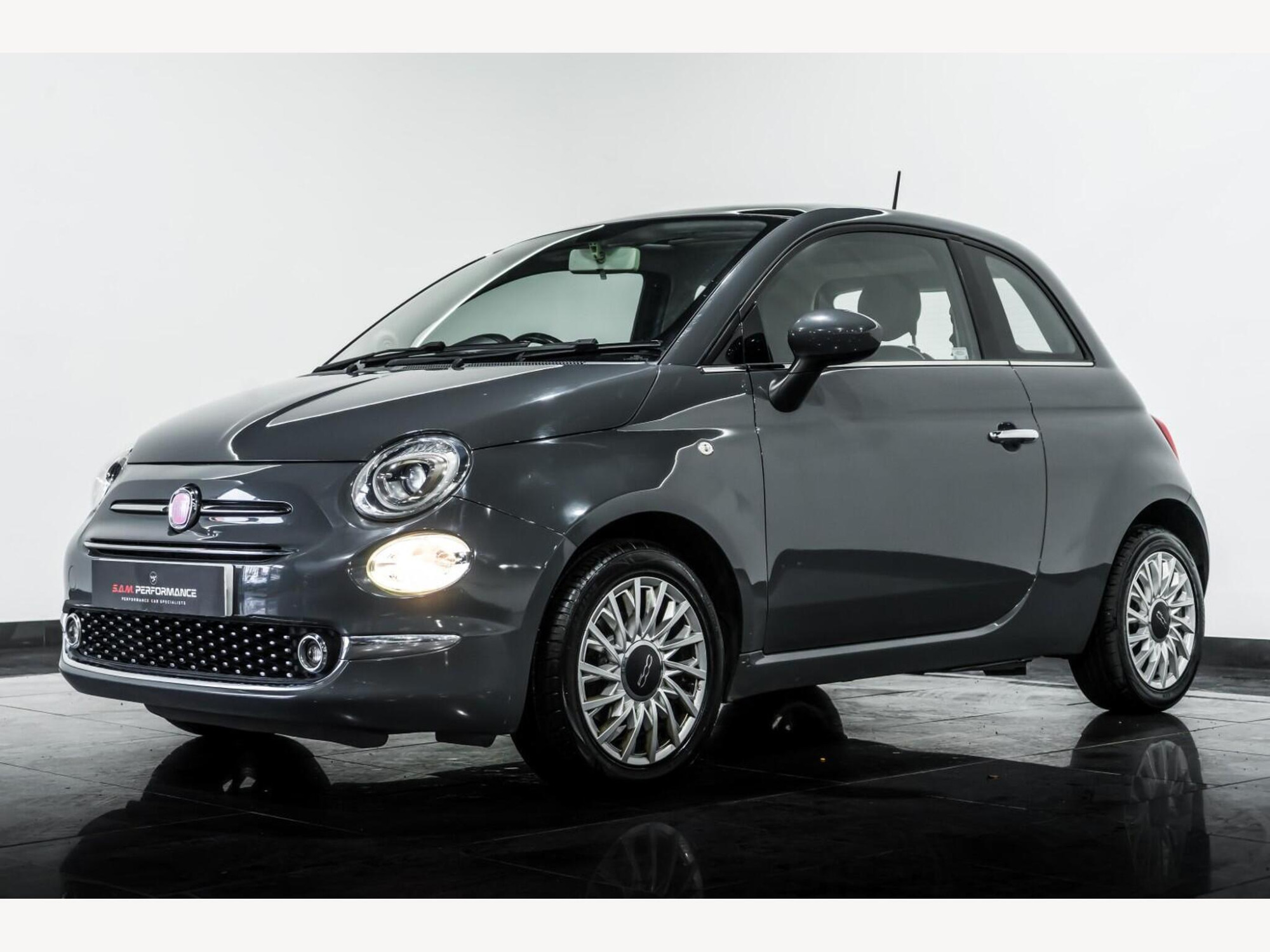 2016 Fiat 500 image 5