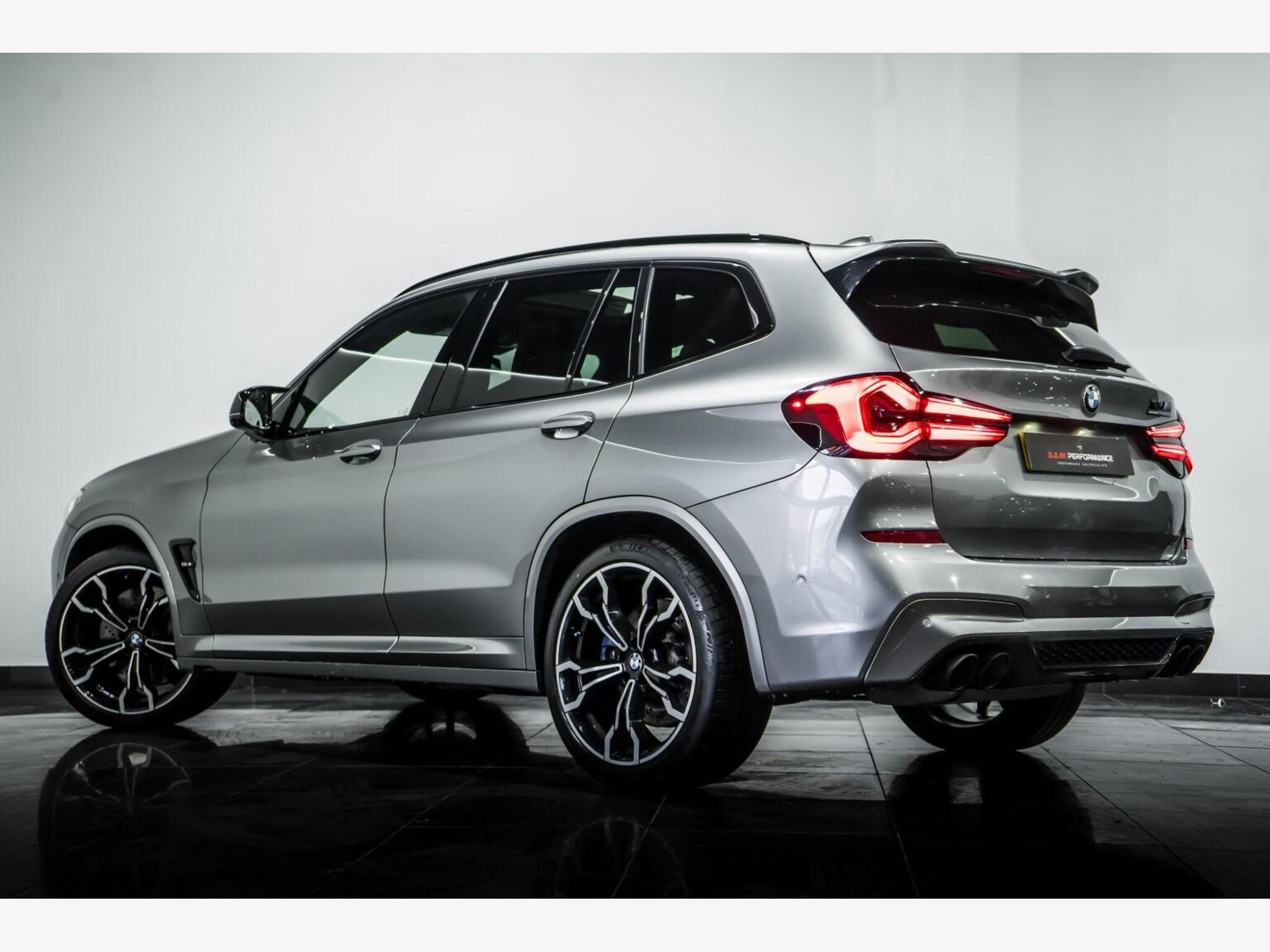 2019 BMW X3 M image 4