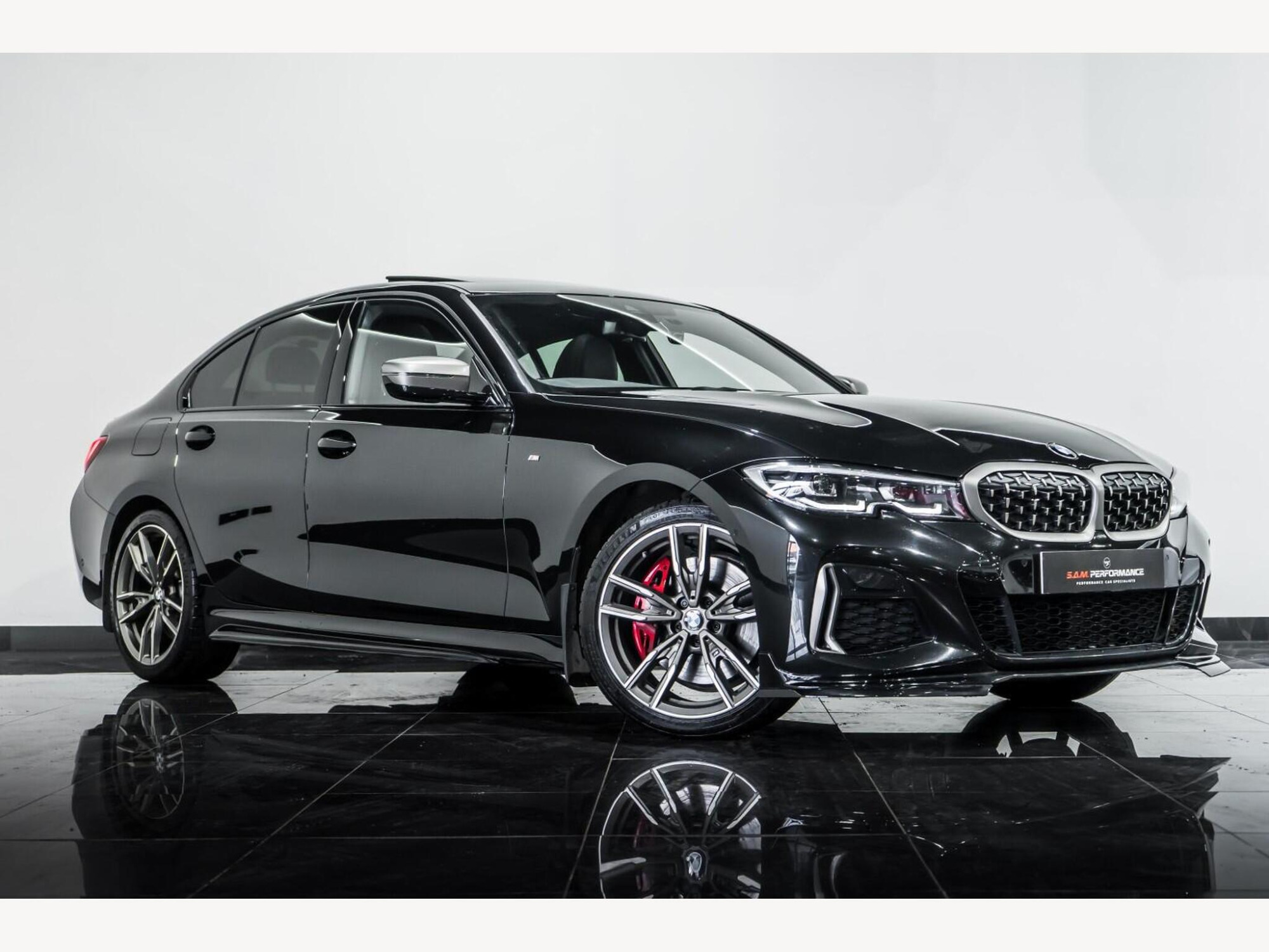 BMW 3 SERIES