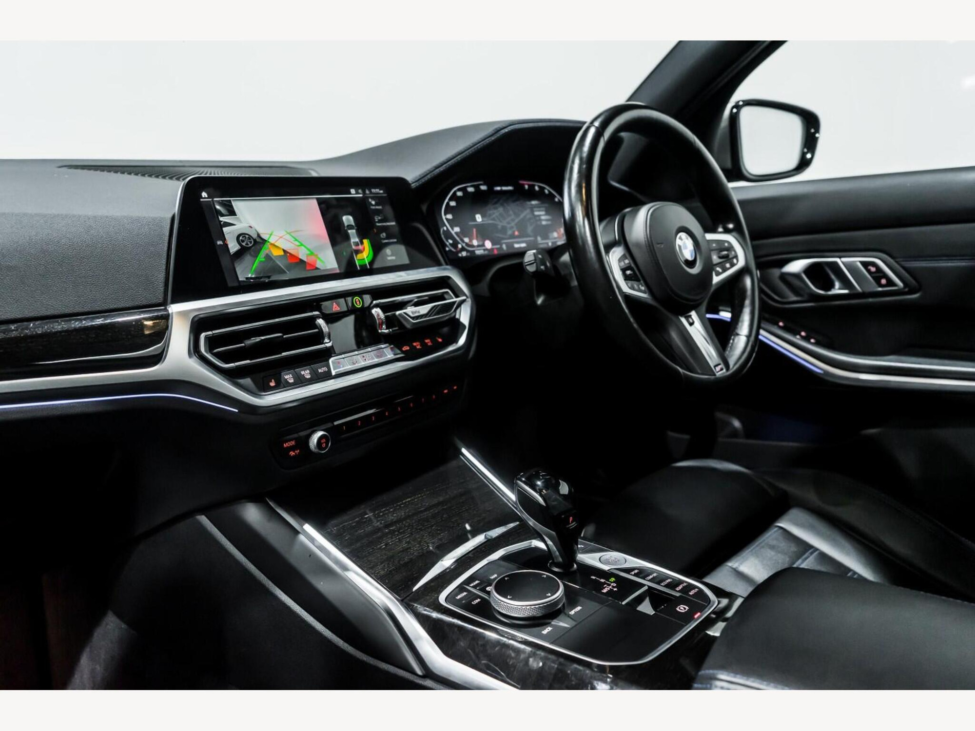2021 BMW 3 SERIES image 14