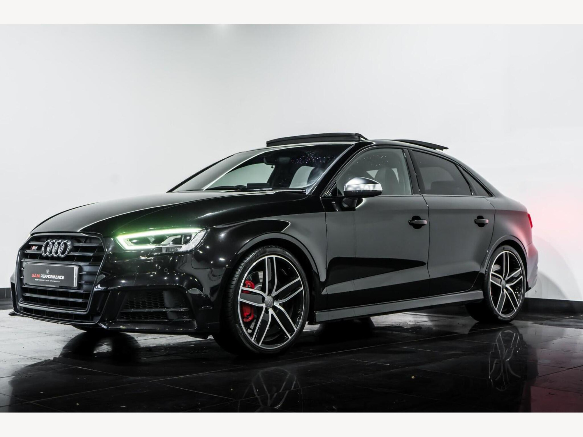 2019 Audi S3 image 5